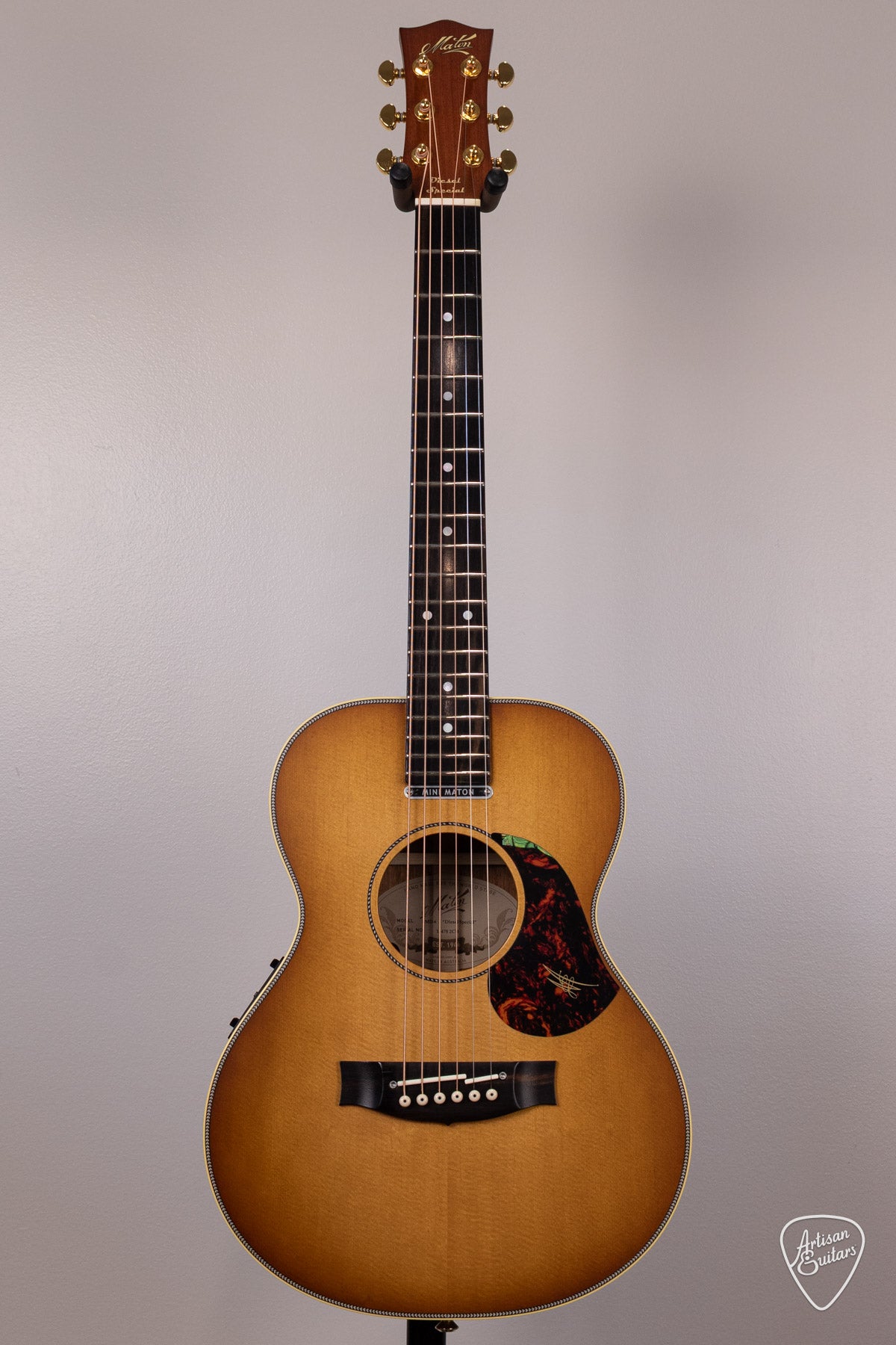 Maton Guitars PRE-OWNED EMD6 Diesel Mini - 17093