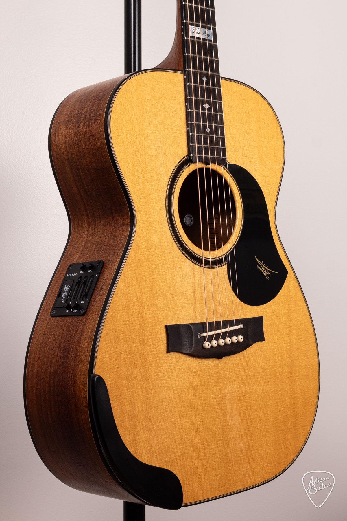 Maton Vera May 808 Limited Edition #51 of 100 - 16965
