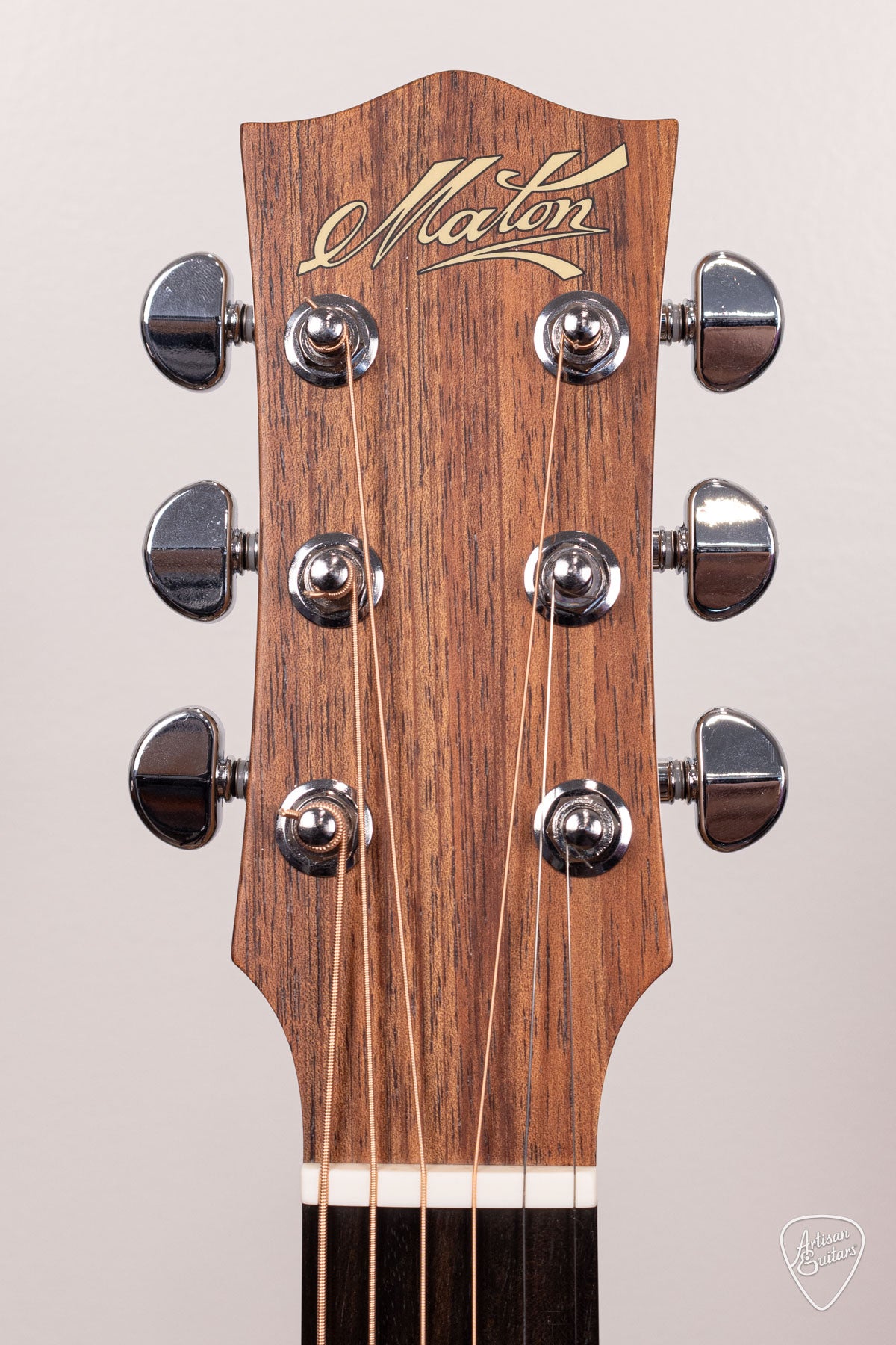 Maton Guitars EBG-808C Performer - 16882