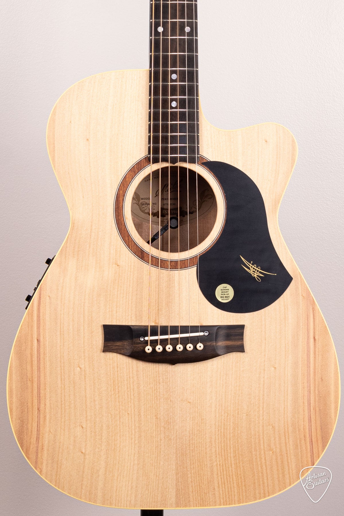 Maton Guitars EBG-808C Performer - 16882