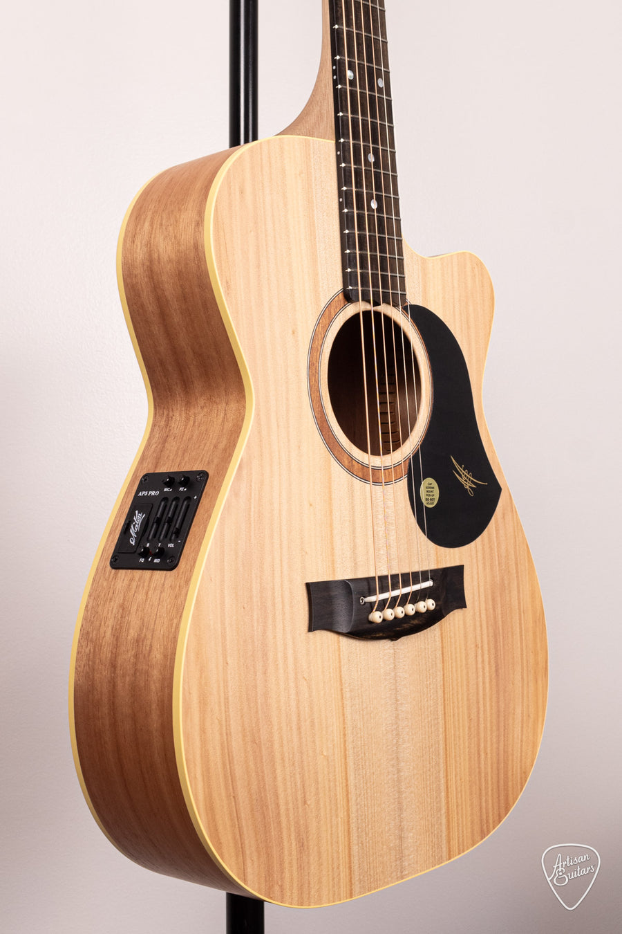 Maton Guitars EBG-808C Performer - 16881