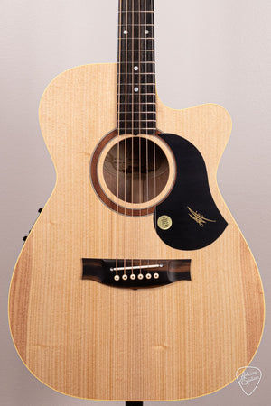 ギター maton  EBG808TE EBG808TE - Maton Guitars - Tommy Emmanuel Model