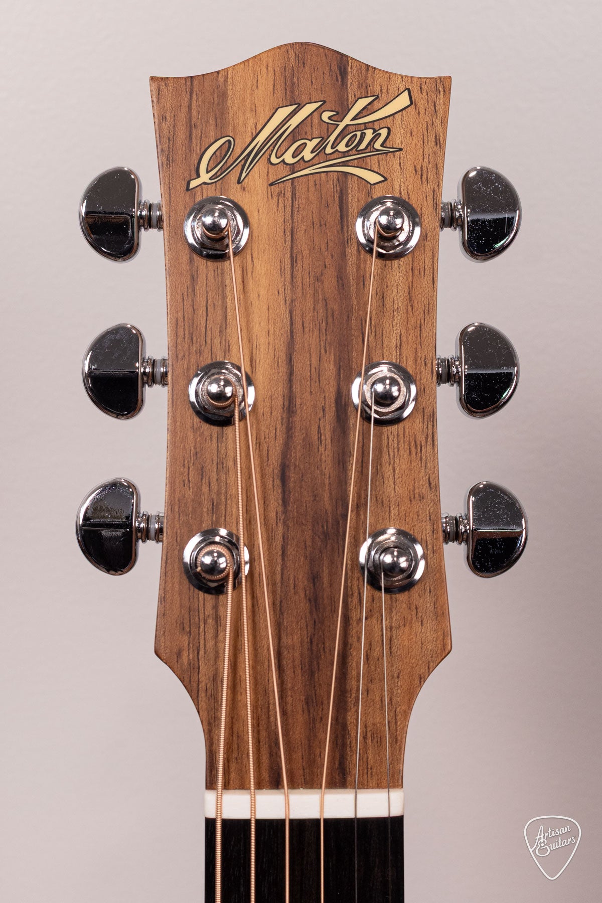 Maton Guitars EBG-808C Performer - 17114