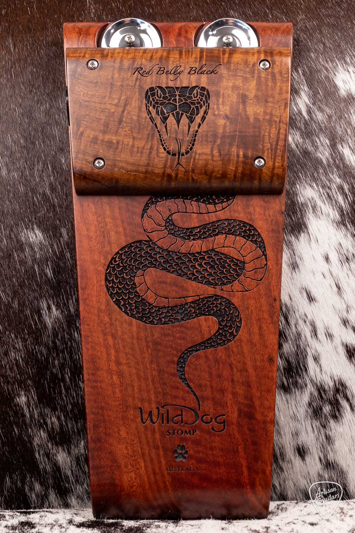 Wild Dog Red Belly Black Stomp Box -  1240526
