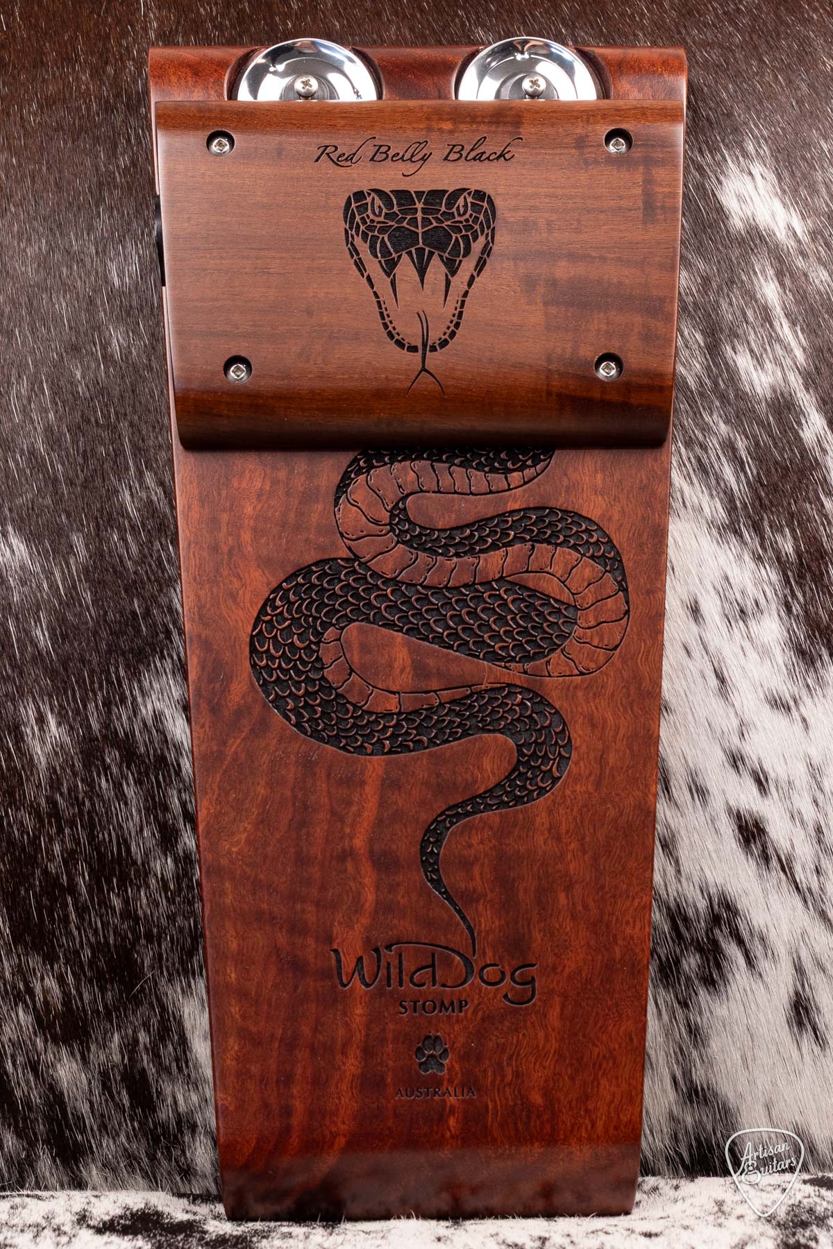 Wild Dog Red Belly Black Stomp Box -  1270526