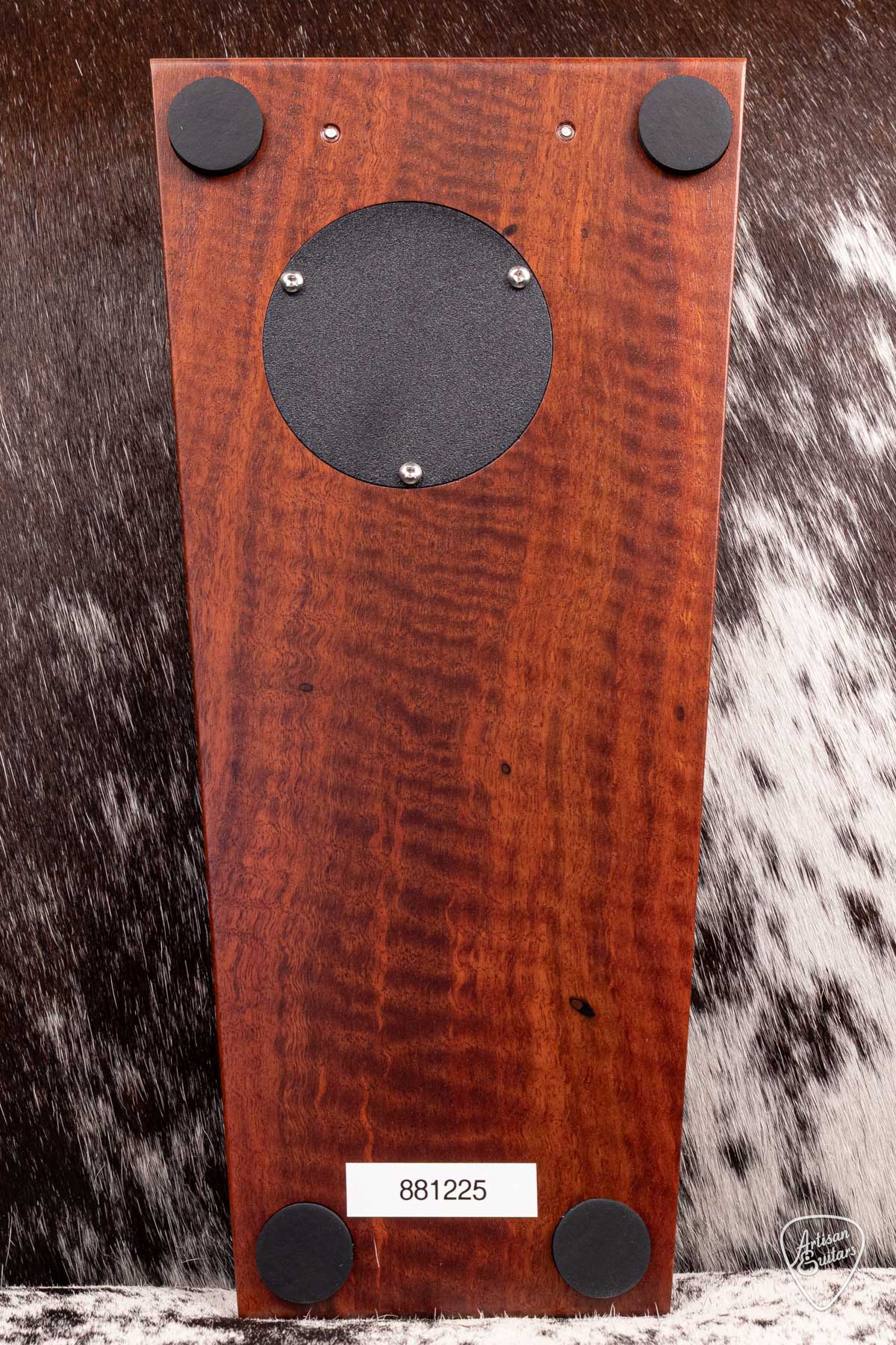 Wild Dog Red Belly Black Stomp Box -  881225