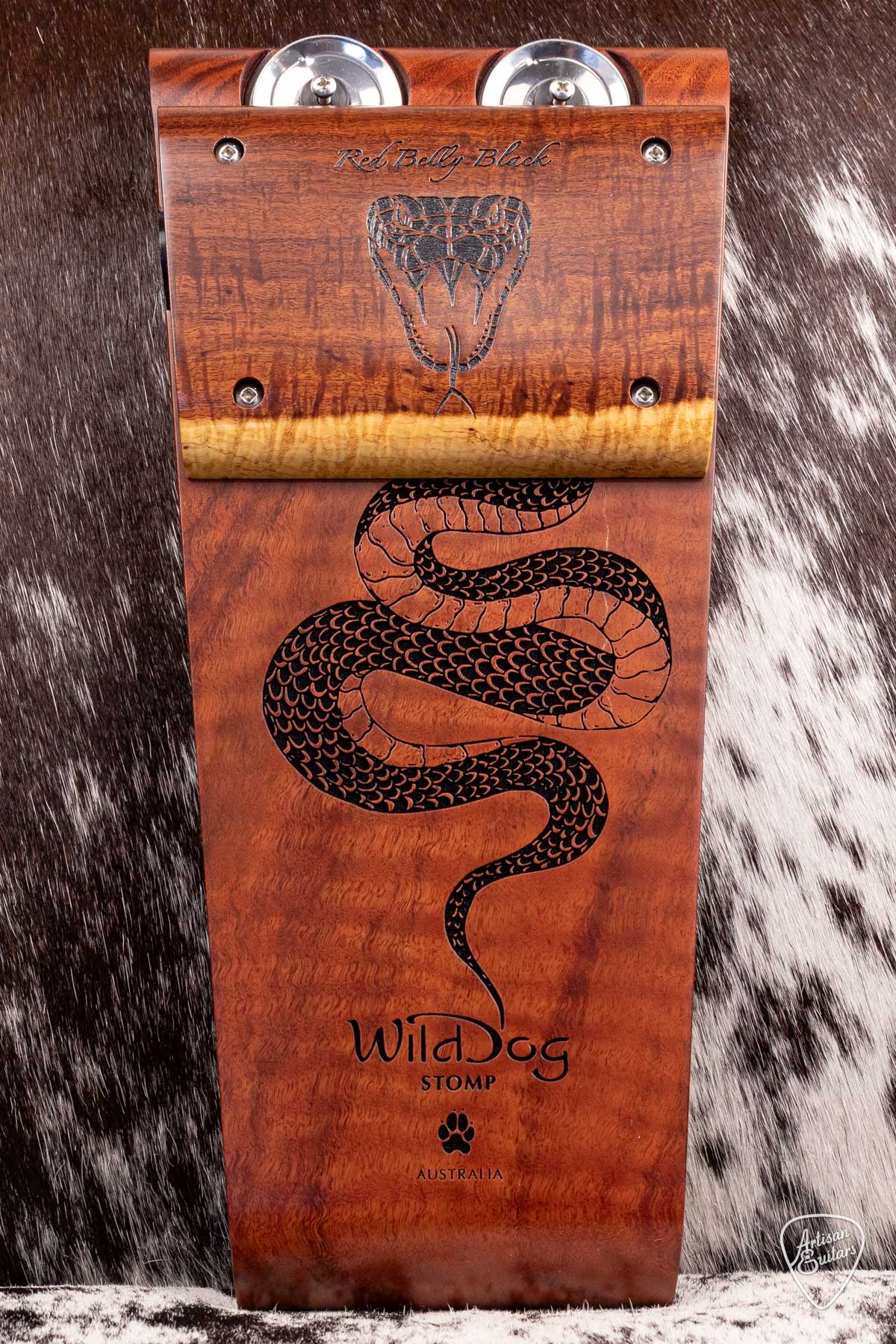 Wild Dog Red Belly Black Stomp Box -  931225