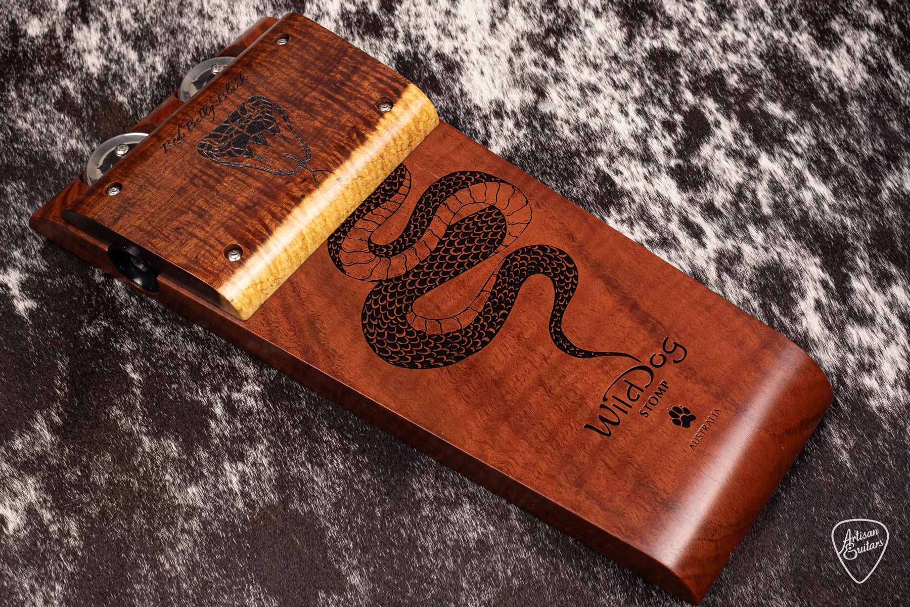 Wild Dog Red Belly Black Stomp Box -  931225