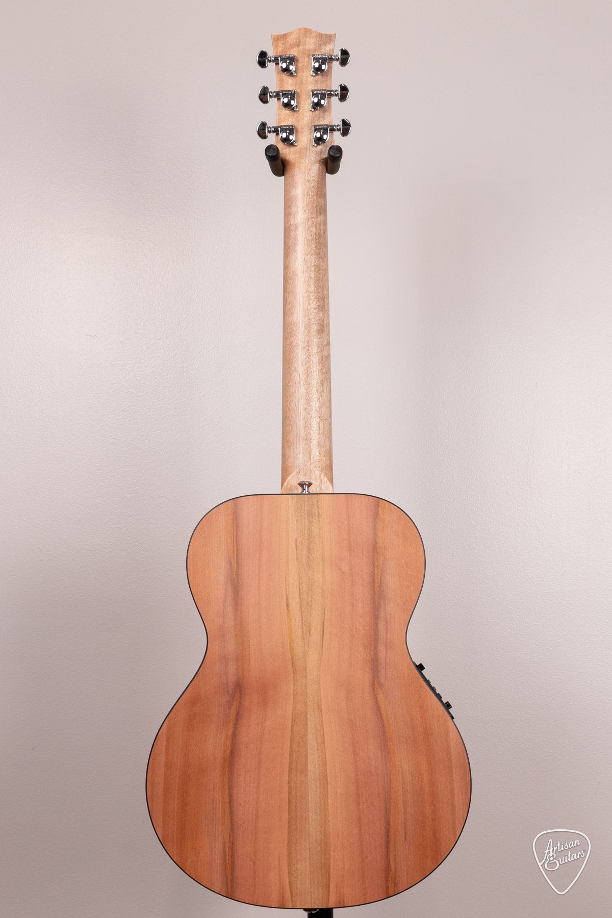 Maton Guitars Redwood Series RM6 Mini  - 17188