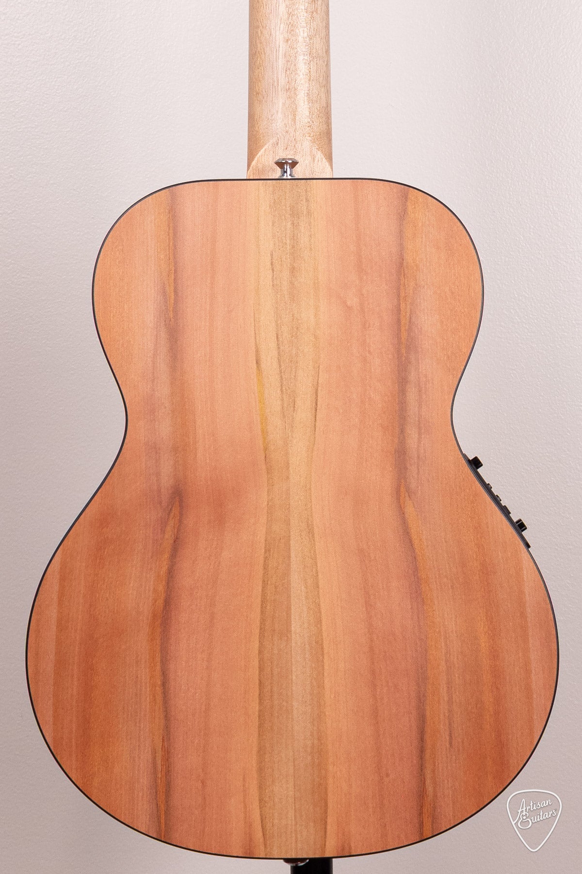 Maton Guitars Redwood Series RM6 Mini  - 17188