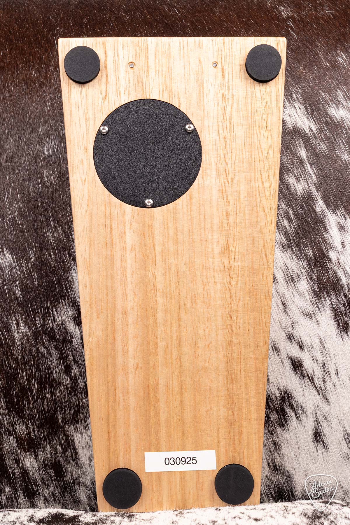 Wild Dog Silverback Stomp Box with Jingles - 030925