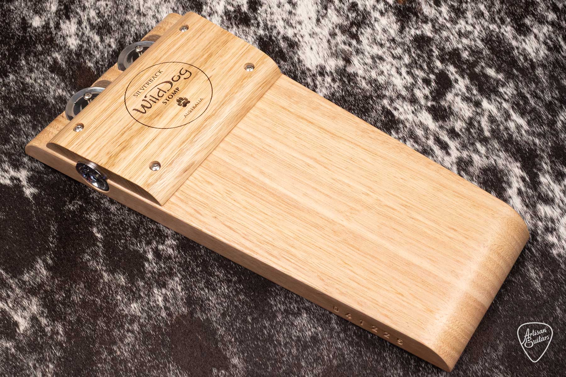 Wild Dog Silverback Stomp Box with Jingles - 041225