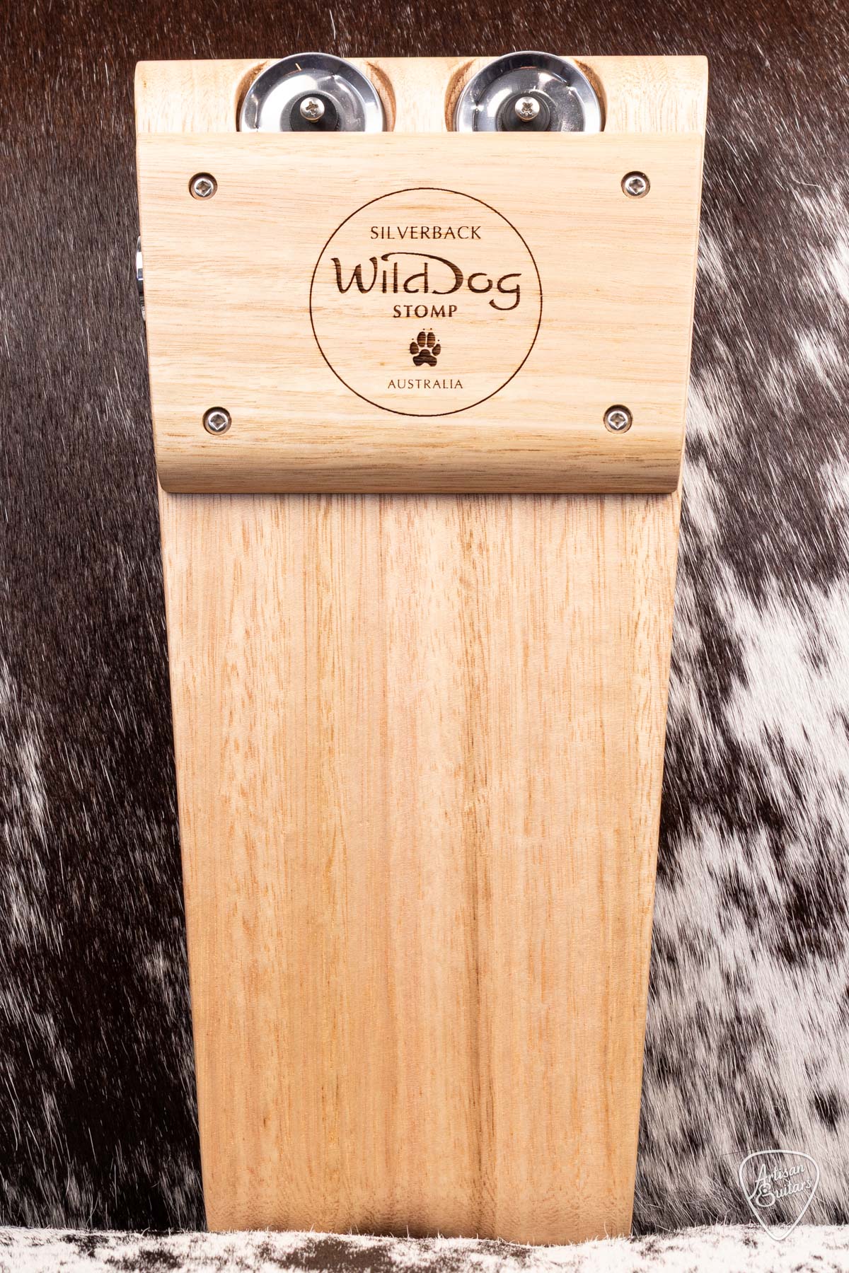 Wild Dog Silverback Stomp Box with Jingles - 050925