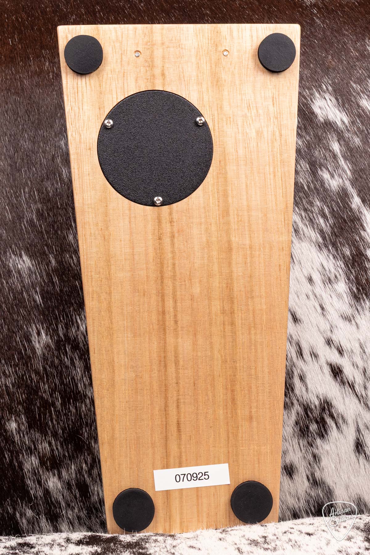 Wild Dog Silverback Stomp Box with Jingles - 070925