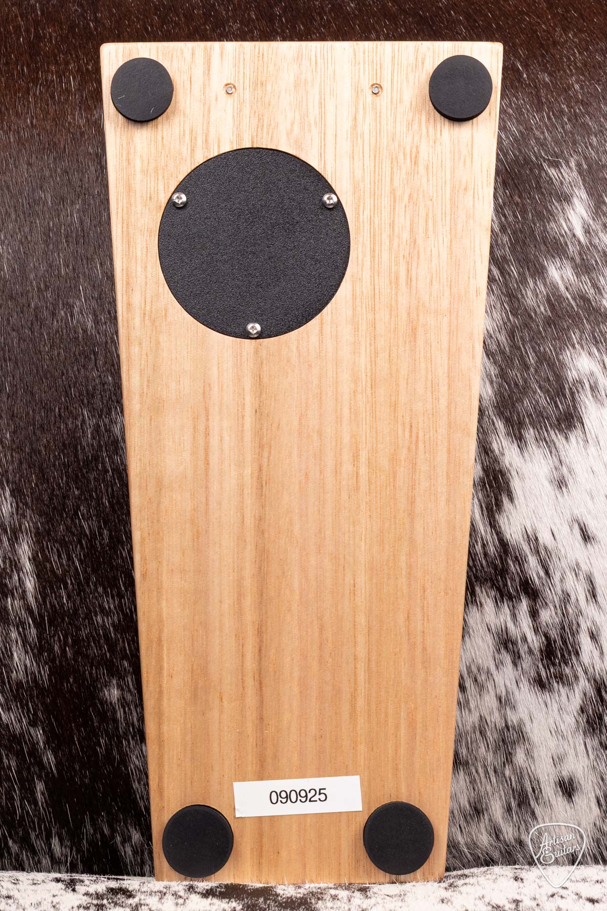 Wild Dog Silverback Stomp Box with Jingles - 090925