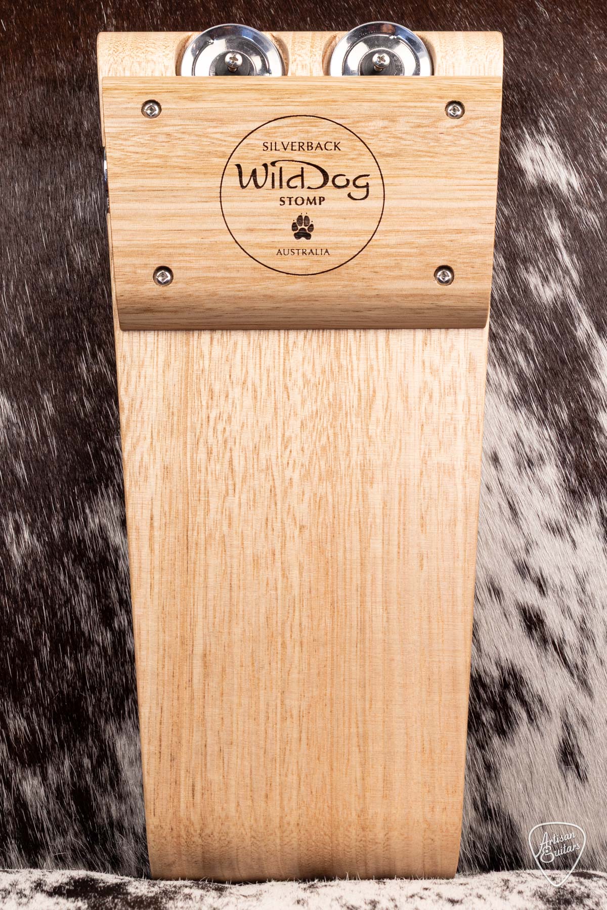 Wild Dog Silverback Stomp Box with Jingles - 091225