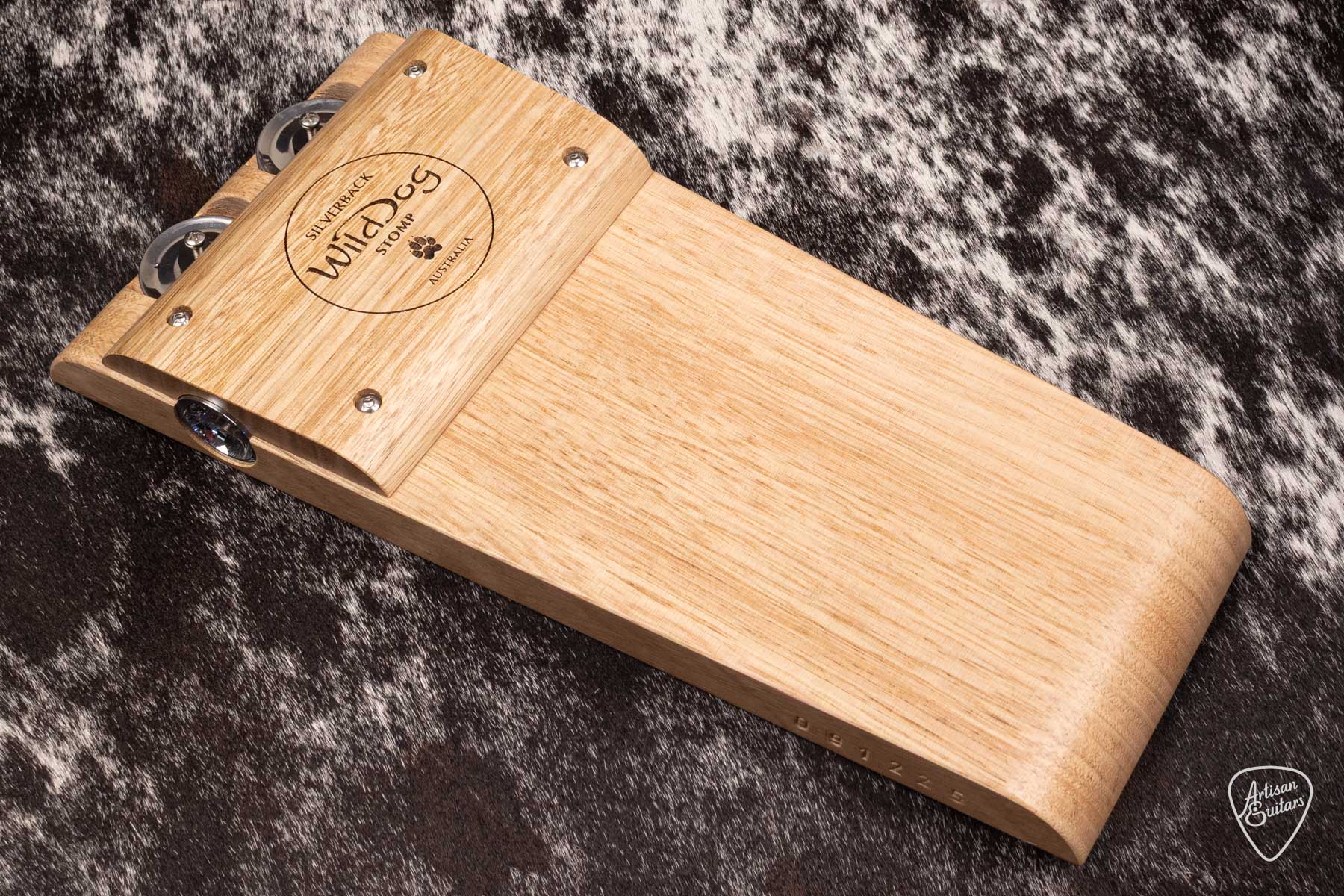 Wild Dog Silverback Stomp Box with Jingles - 091225