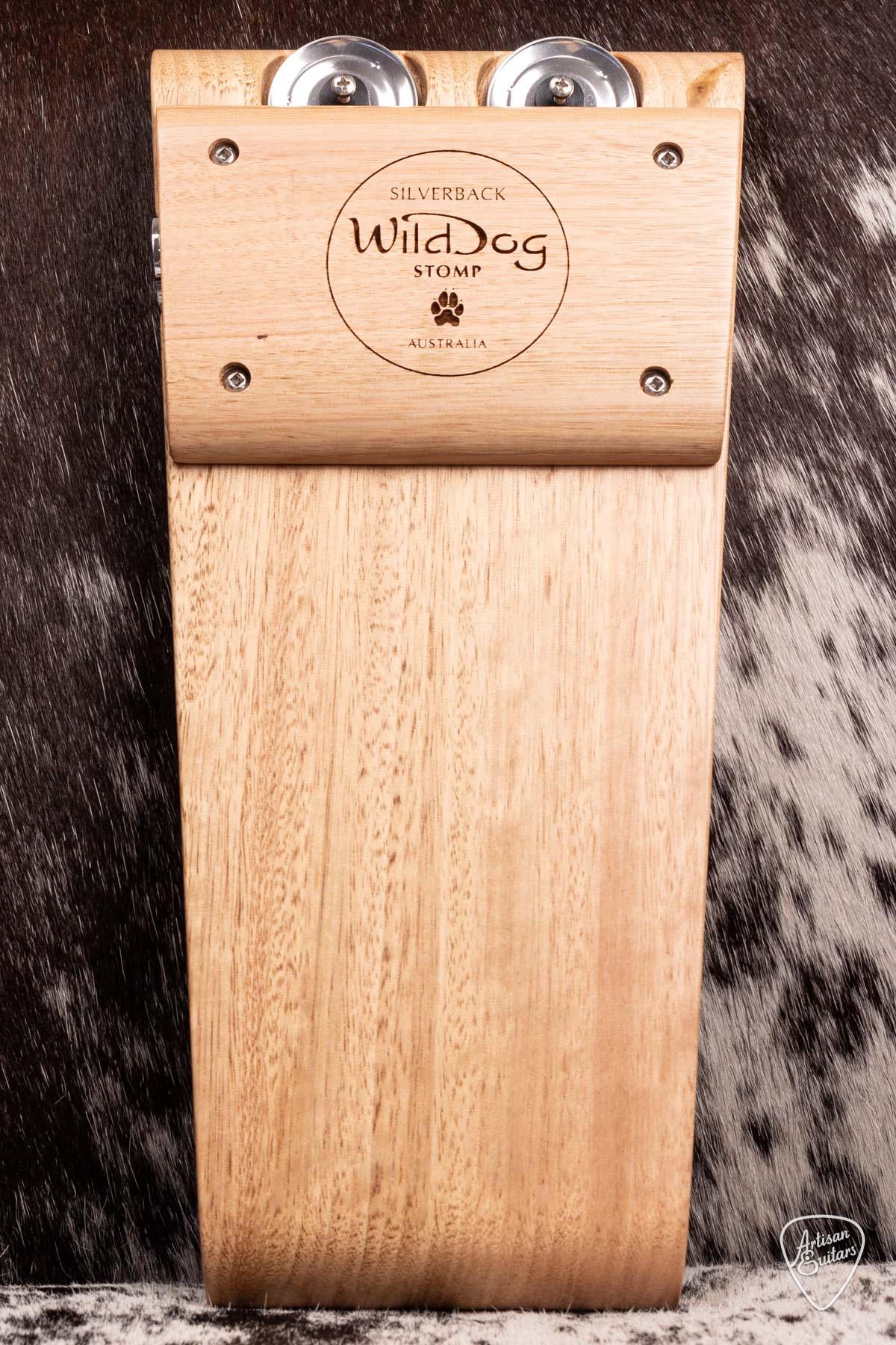 Wild Dog Silverback Stomp Box with Jingles - 1381124