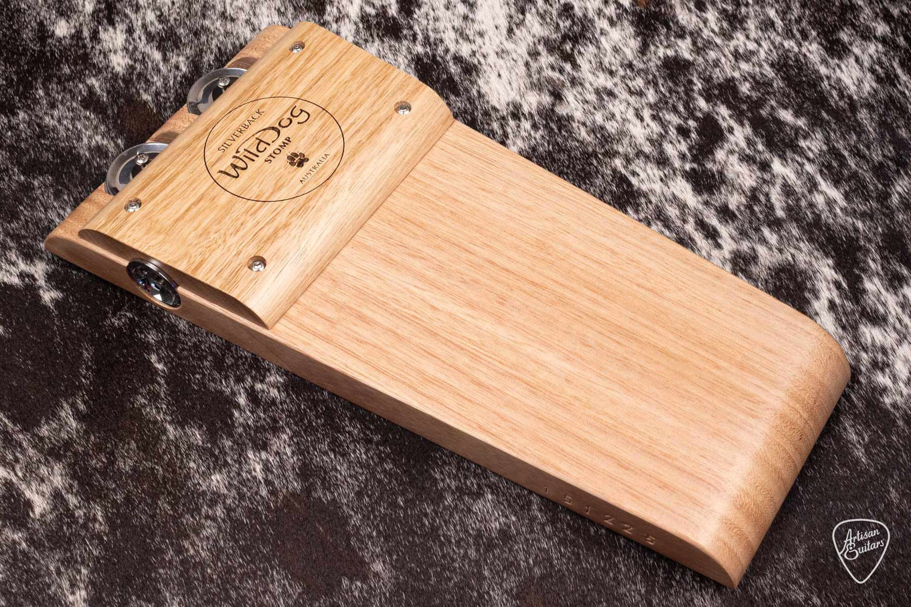 Wild Dog Silverback Stomp Box with Jingles - 151225