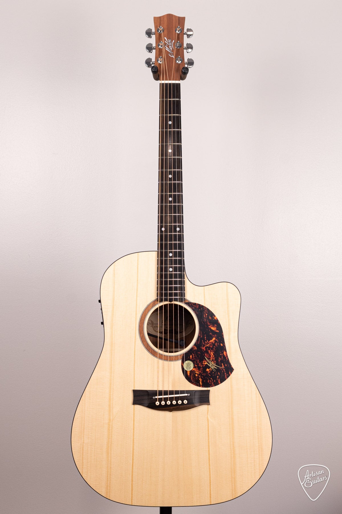 Maton Guitars Solid Road Series SRS-70C Dreadnought - 16880