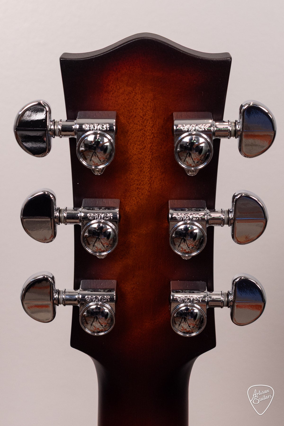 Maton Guitars Solid Road Series SRS-70C Dreadnought - 17134