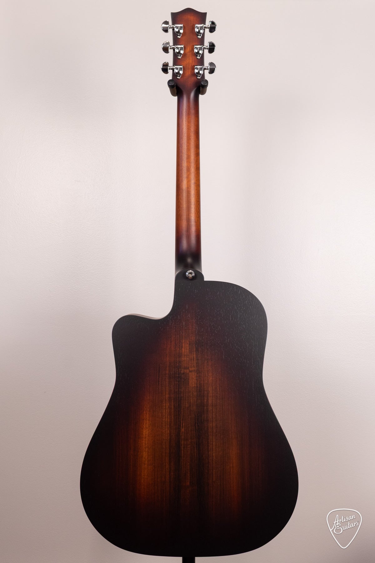Maton Guitars Solid Road Series SRS-70C Dreadnought - 17134