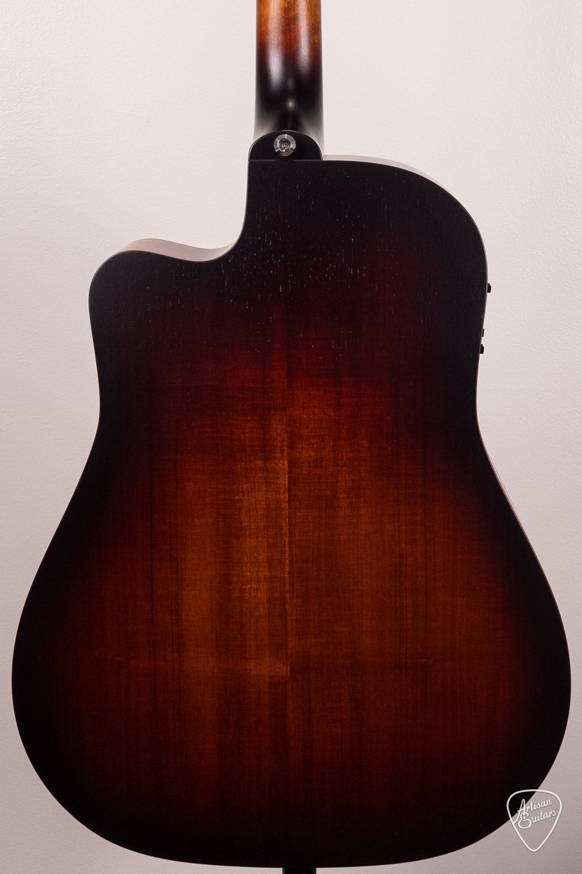 Maton Guitars Solid Road Series SRS-70C Dreadnought - 16876