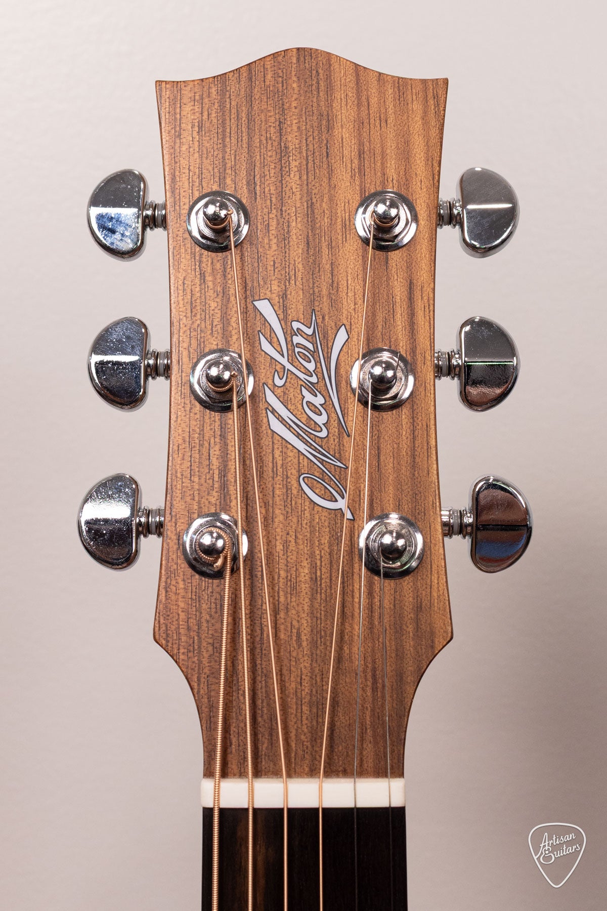 Maton Guitars Solid Road Series SRS-808 - 17189