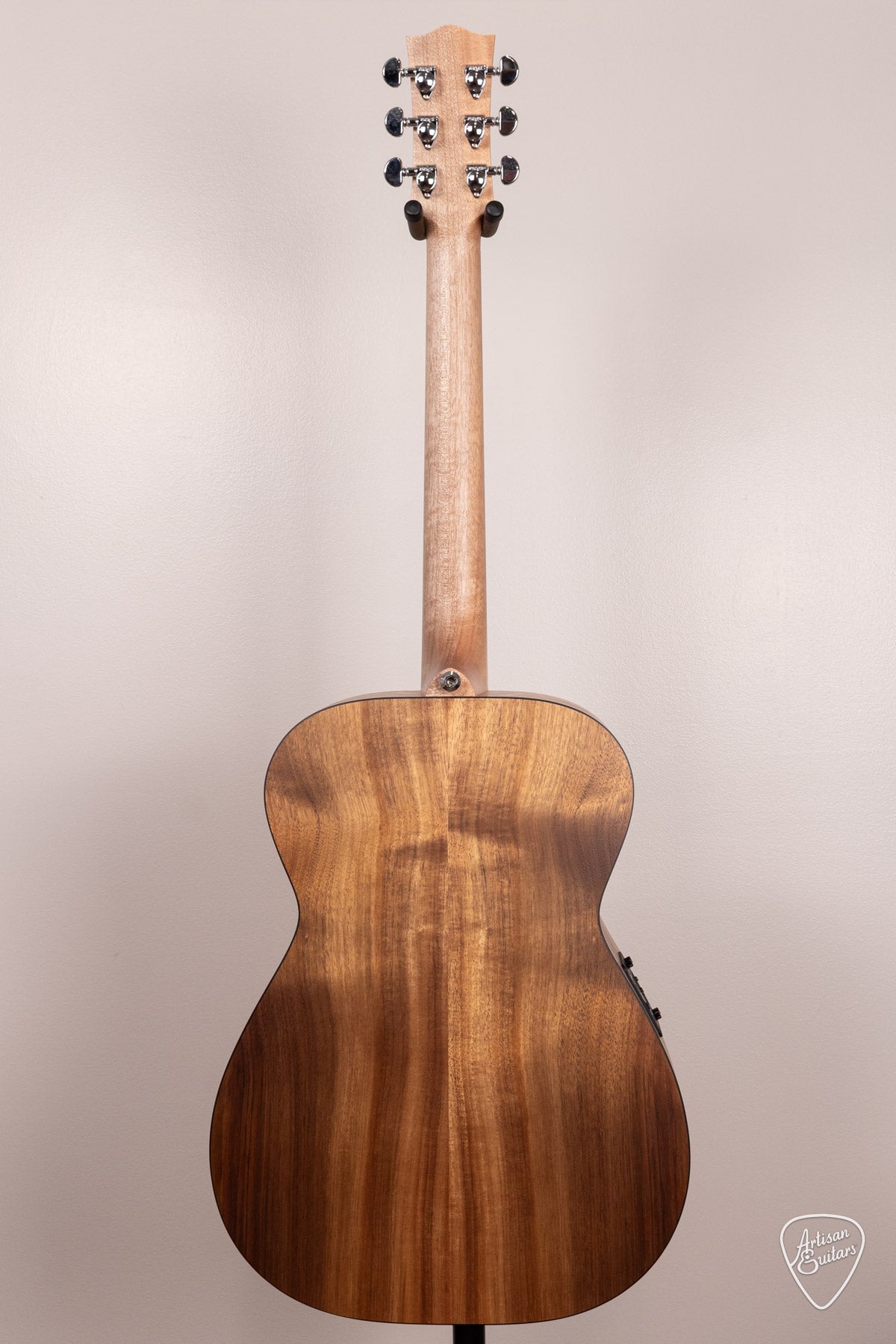 Maton Guitars Solid Road Series SRS-808 - 17191