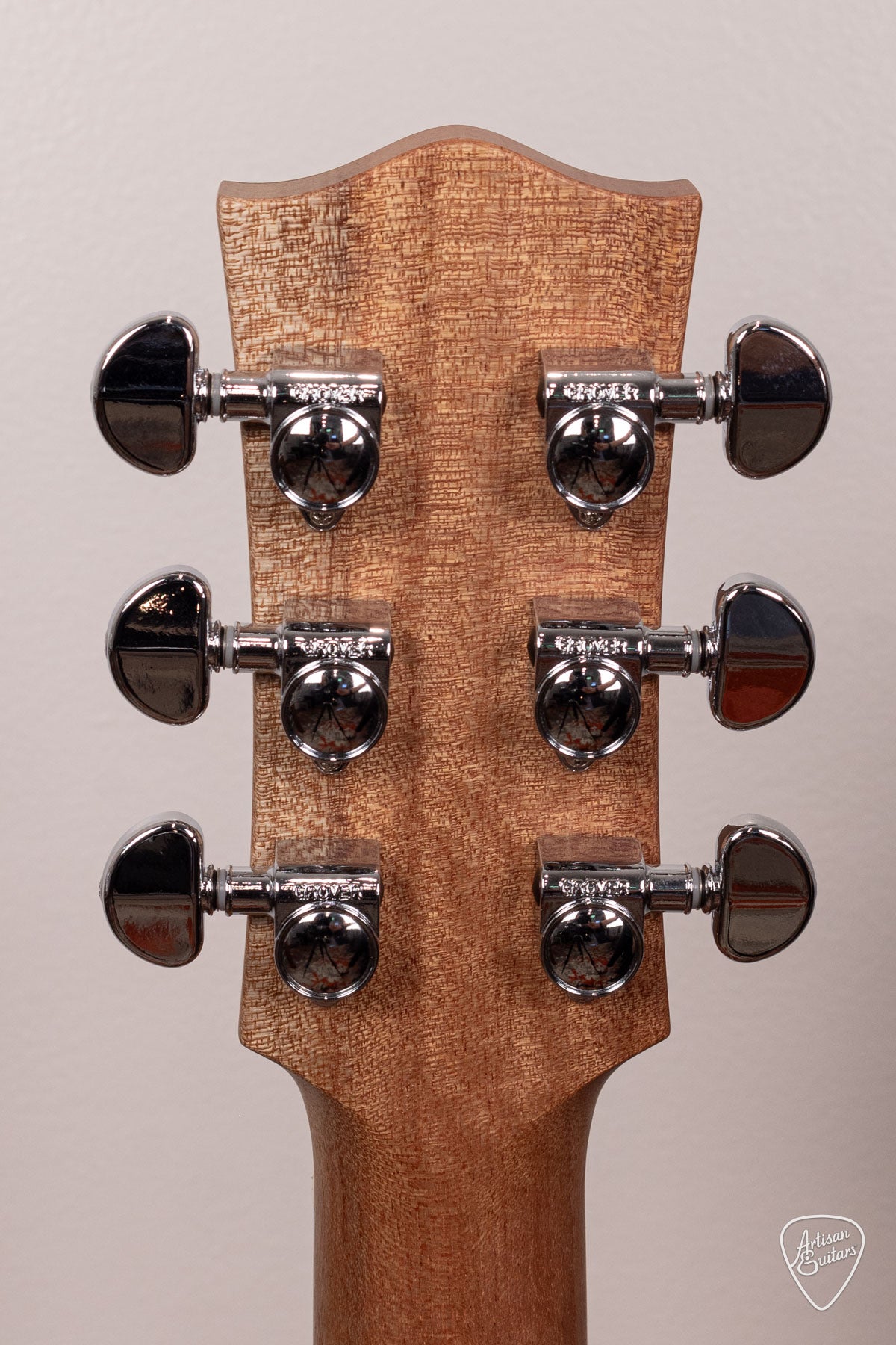 Maton Guitars Solid Road Series SRS-808C - 16937