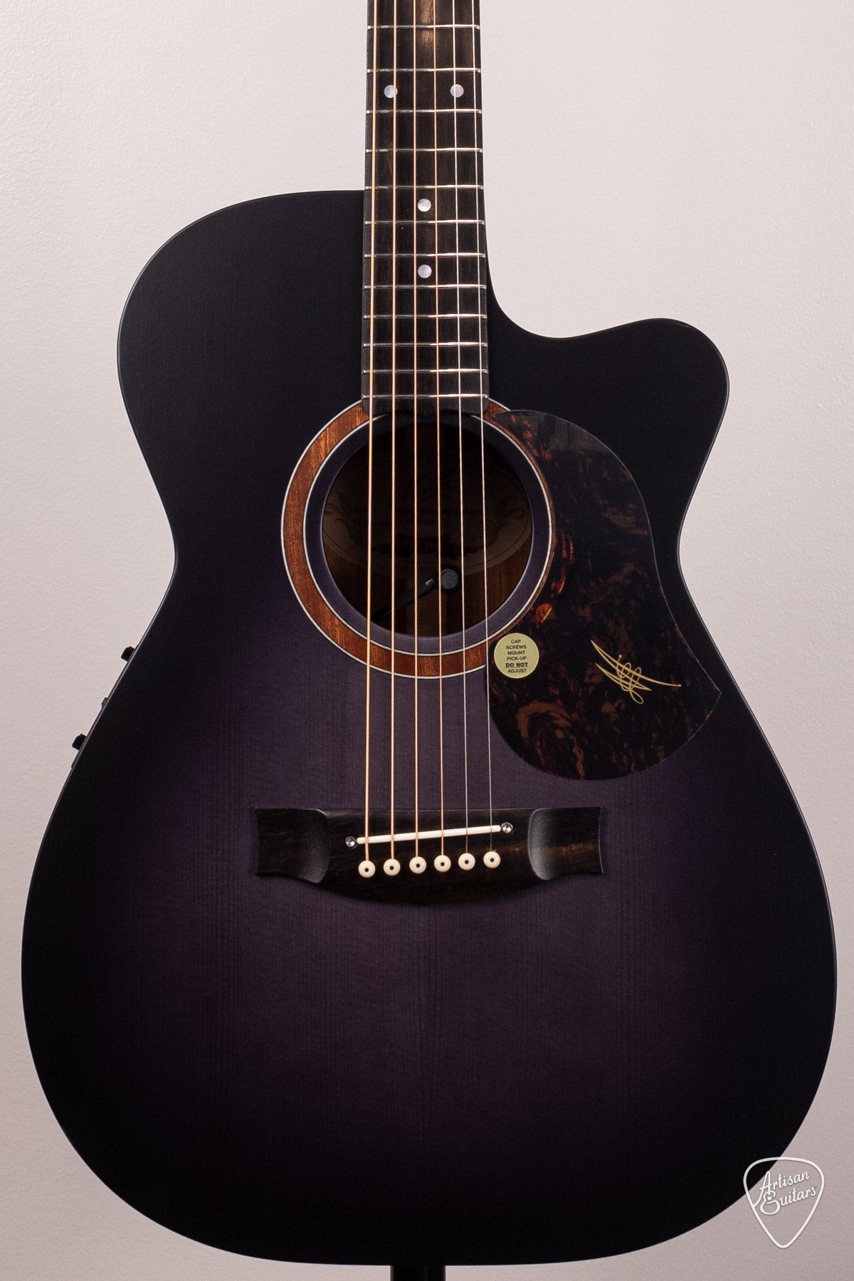 Maton Guitars Ghost Black SRS-808C - 16873