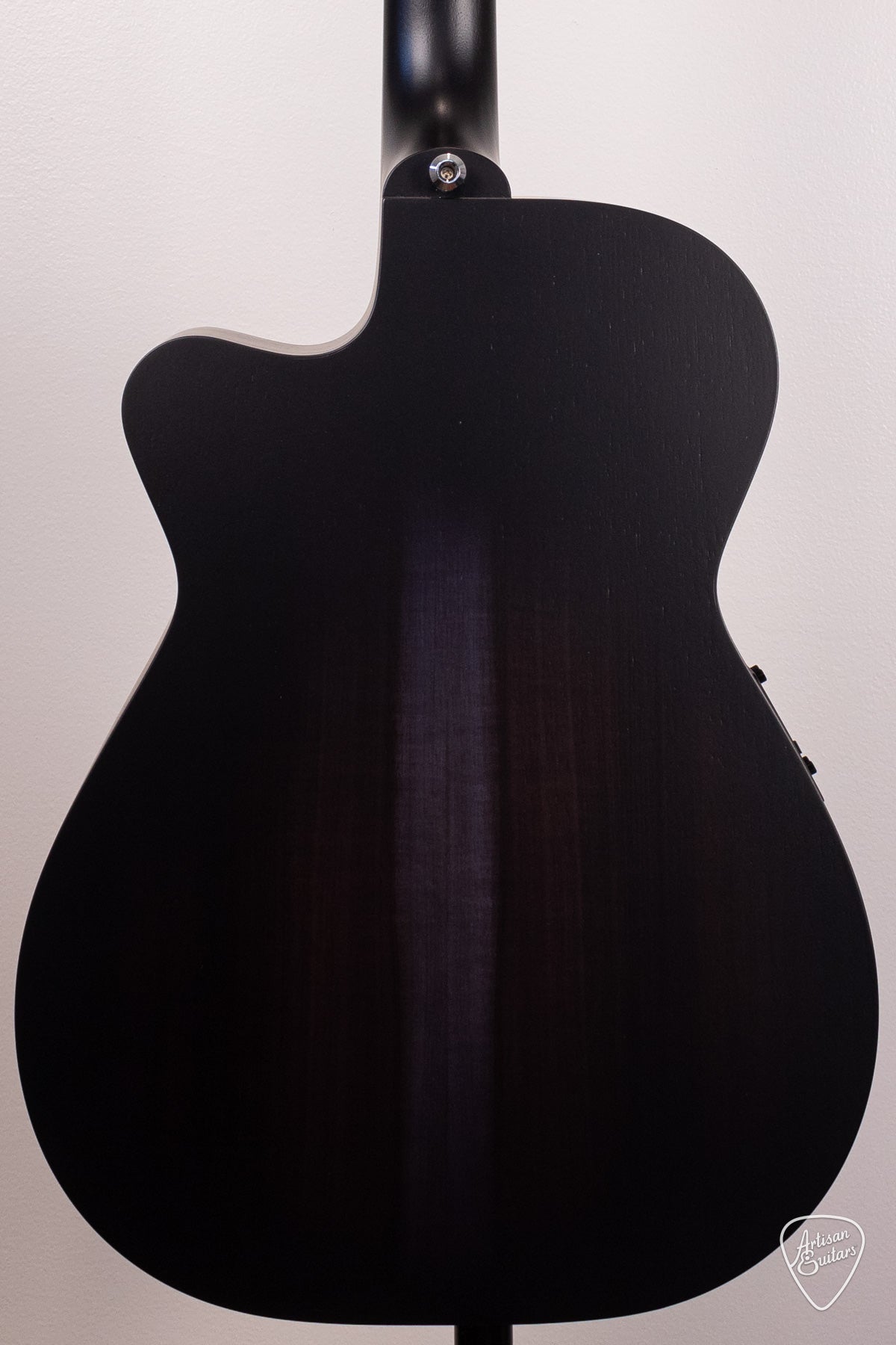 Maton Guitars Ghost Black SRS-808C - 16911