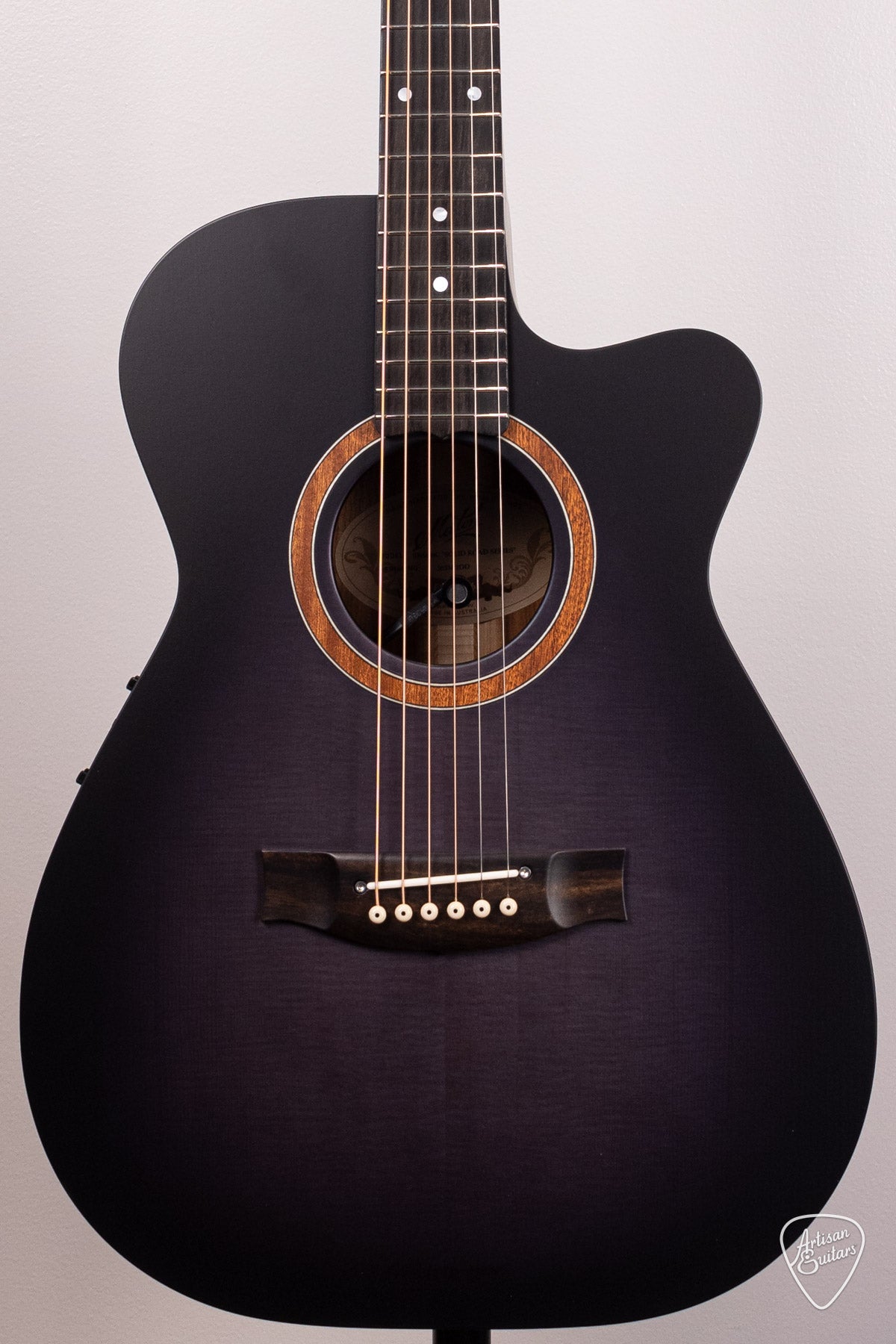 Maton Guitars Ghost Black SRS-808C - 16910