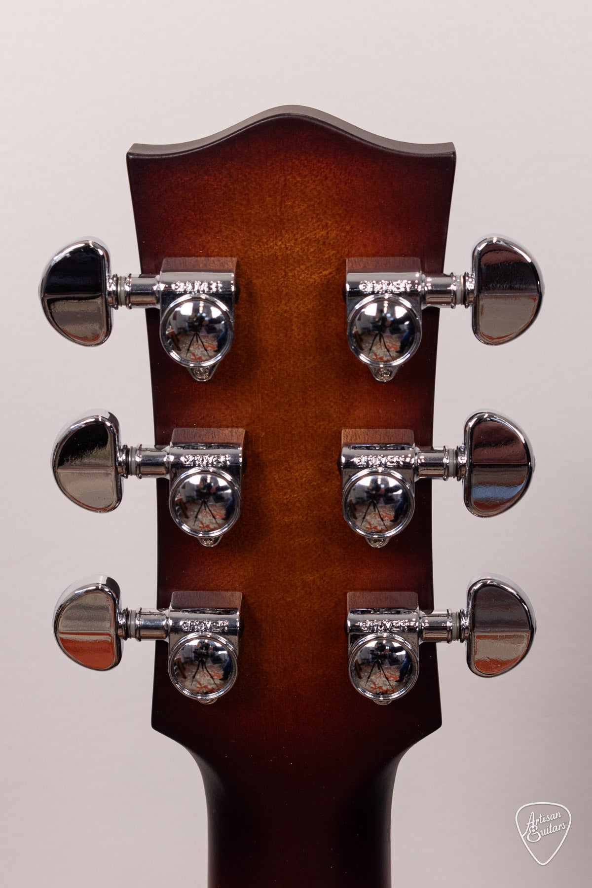 Maton Guitars Solid Road Series SRS-808C Tobacco Sunburst - 17066