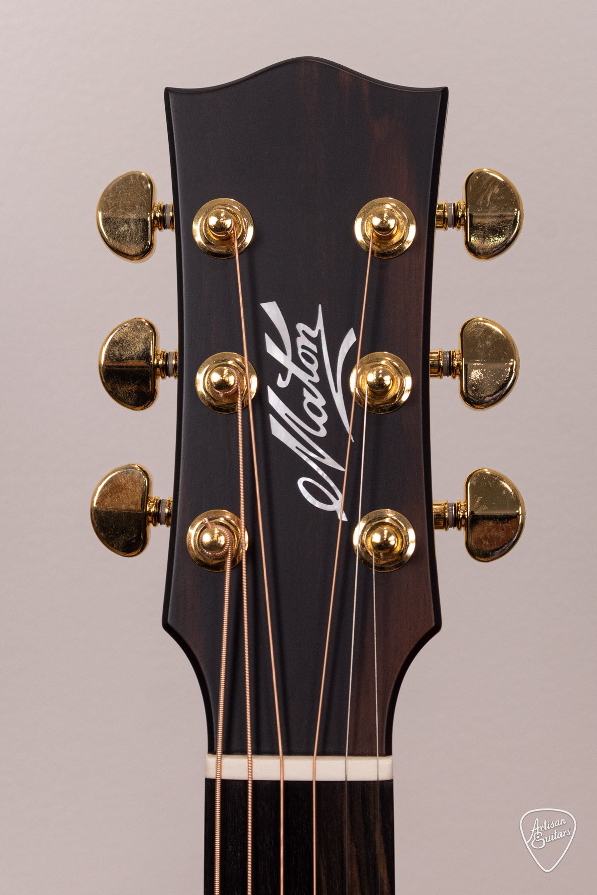Maton Guitars Troubadour 808 - 17015