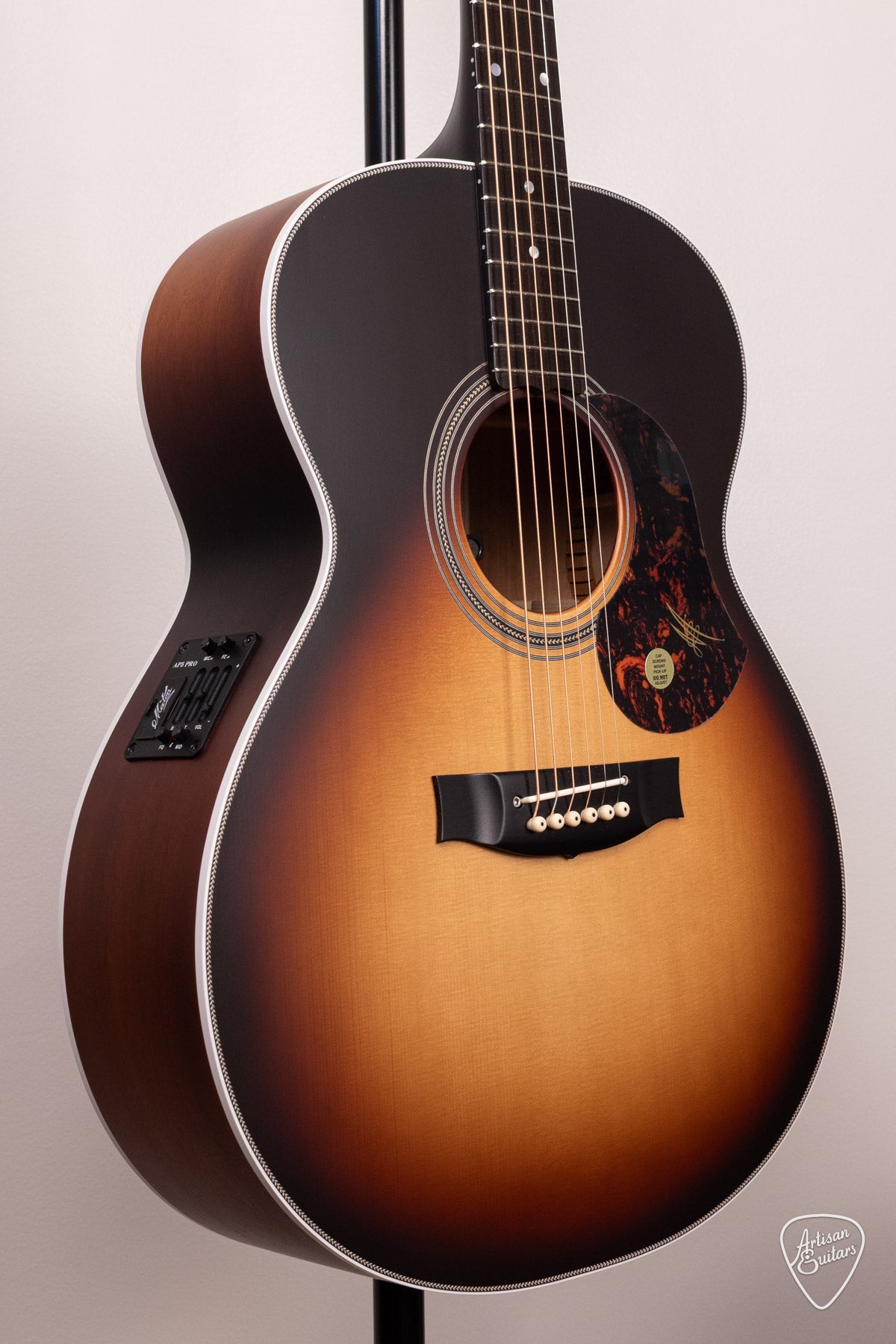 Maton Guitars Troubadour Jumbo - 17153