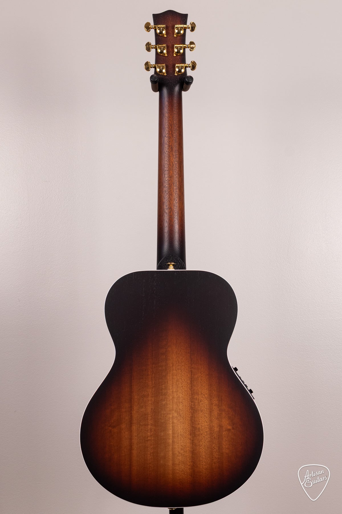 Maton Guitars Troubadour EMTB Mini - 17008