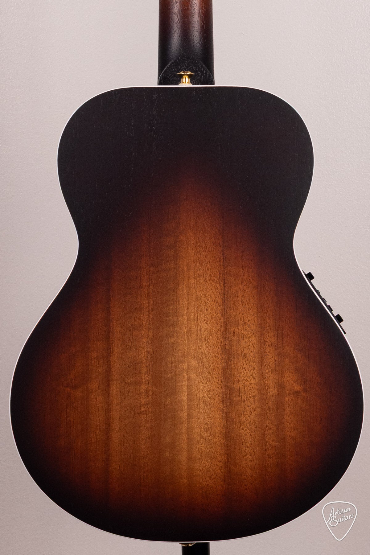 Maton Guitars Troubadour EMTB Mini - 17008
