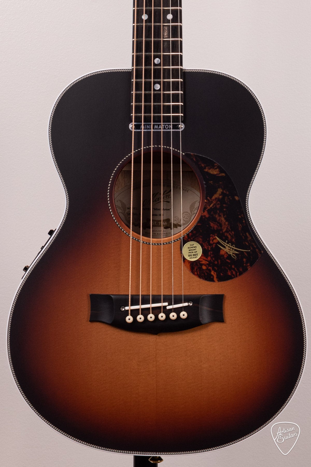 Maton Guitars Troubadour EMTB Mini - 16922