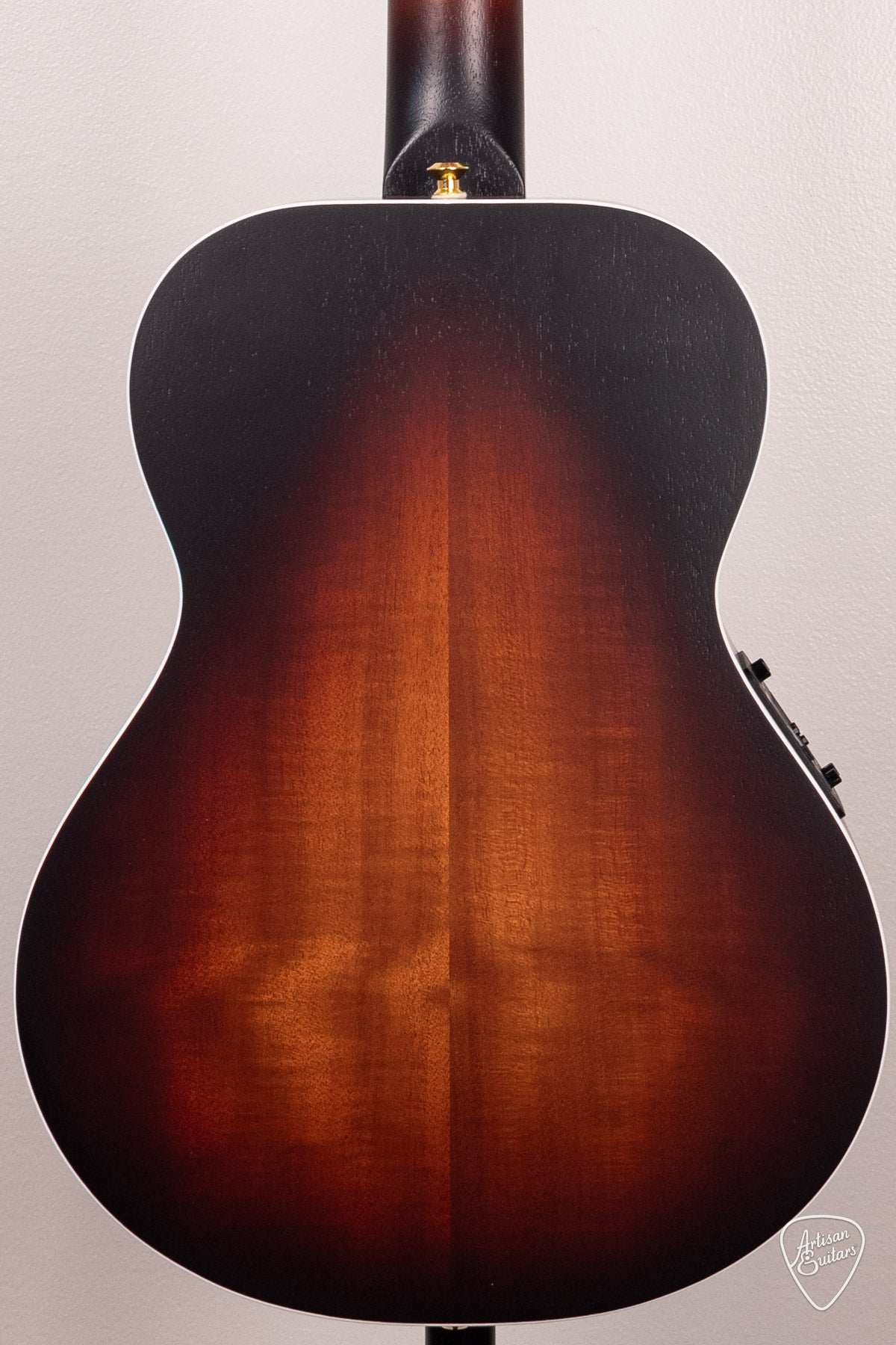 Maton Guitars Troubadour EMTB Mini - 16955