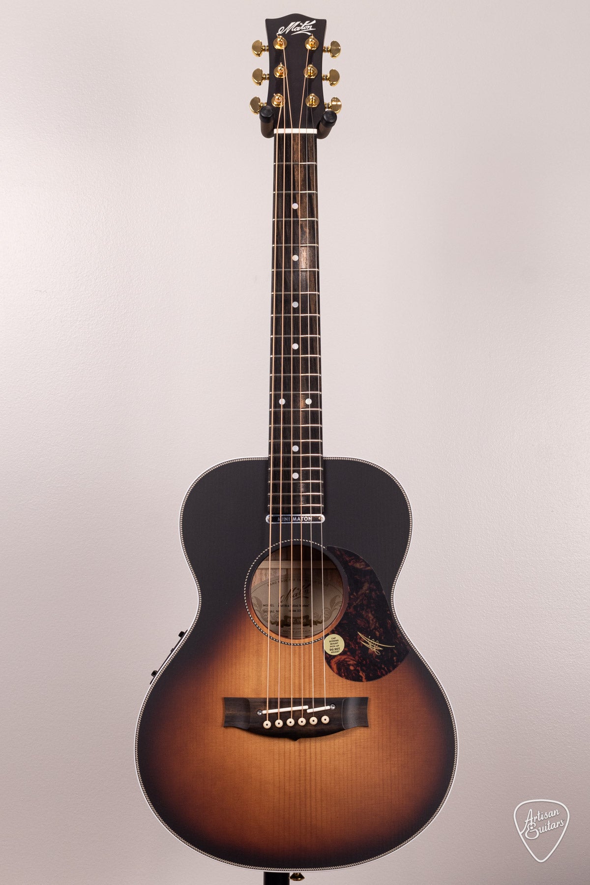 Maton Guitars Troubadour EMTB Mini - 16895