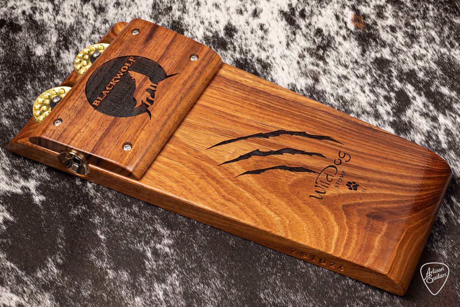 Wild Dog Custom Shop Blackwolf Stomp Box -  791024