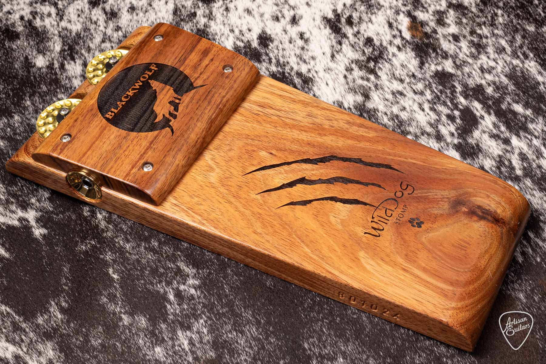 Wild Dog Custom Shop Blackwolf Stomp Box -  801024
