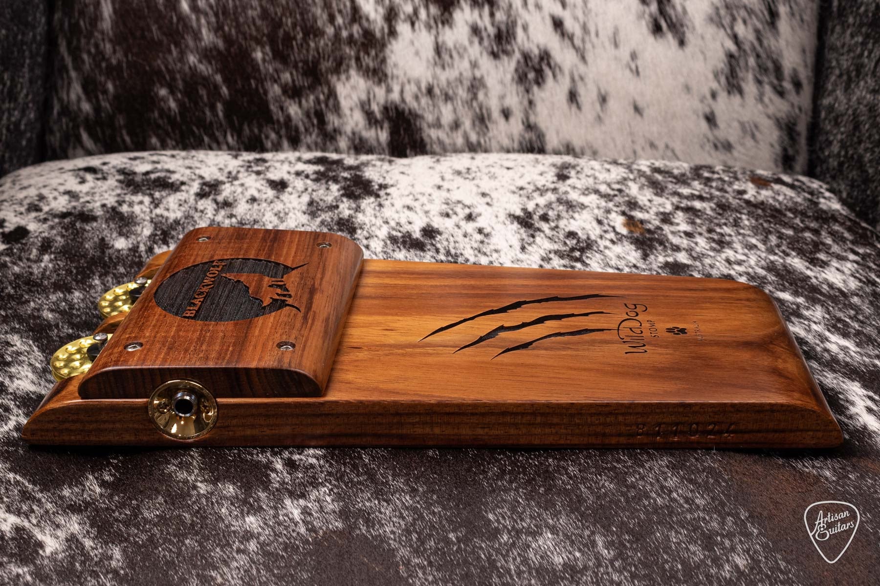 Wild Dog Custom Shop Blackwolf Stomp Box -  811024