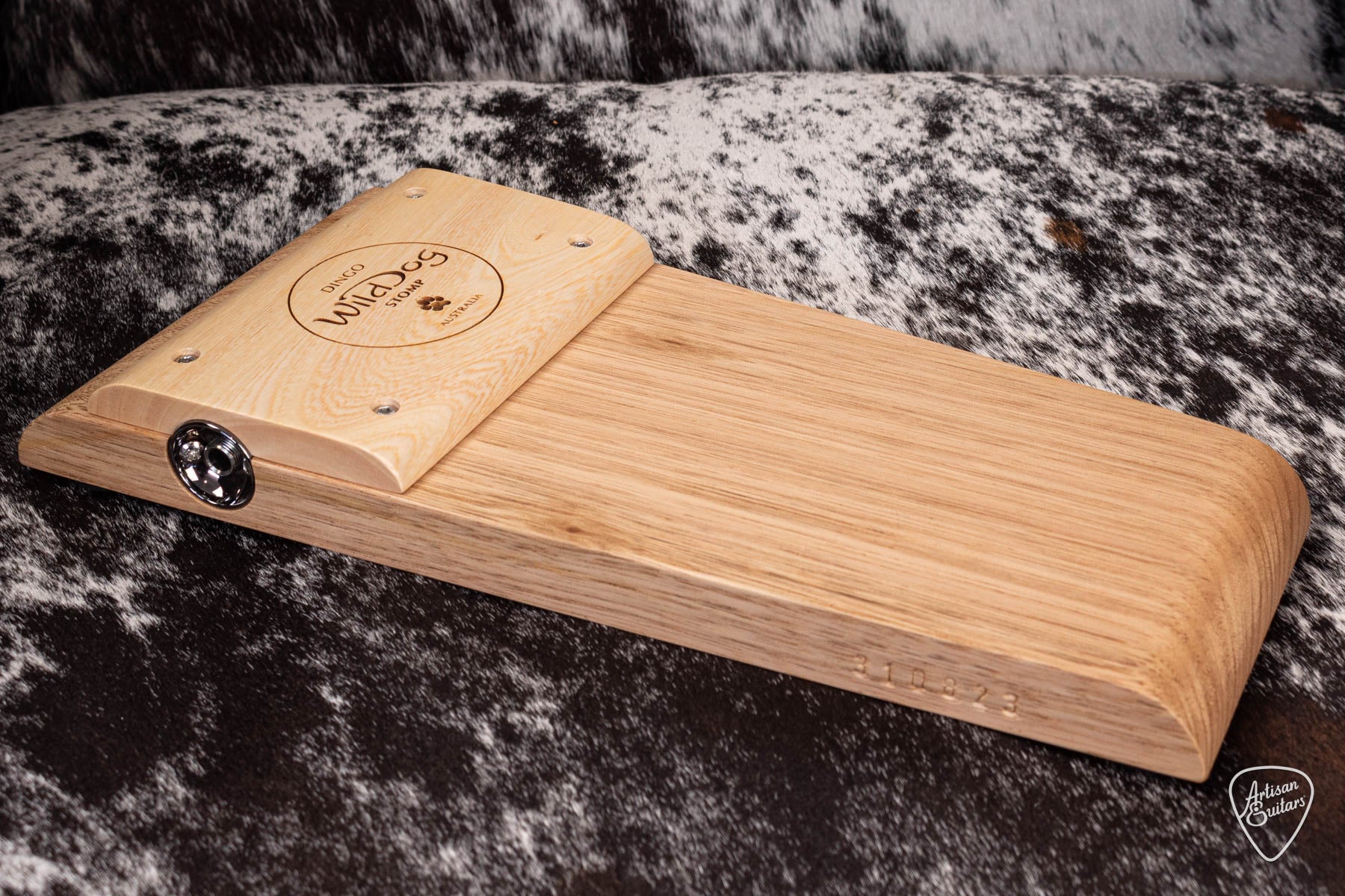 Wild Dog Dingo Stomp Box - 16663