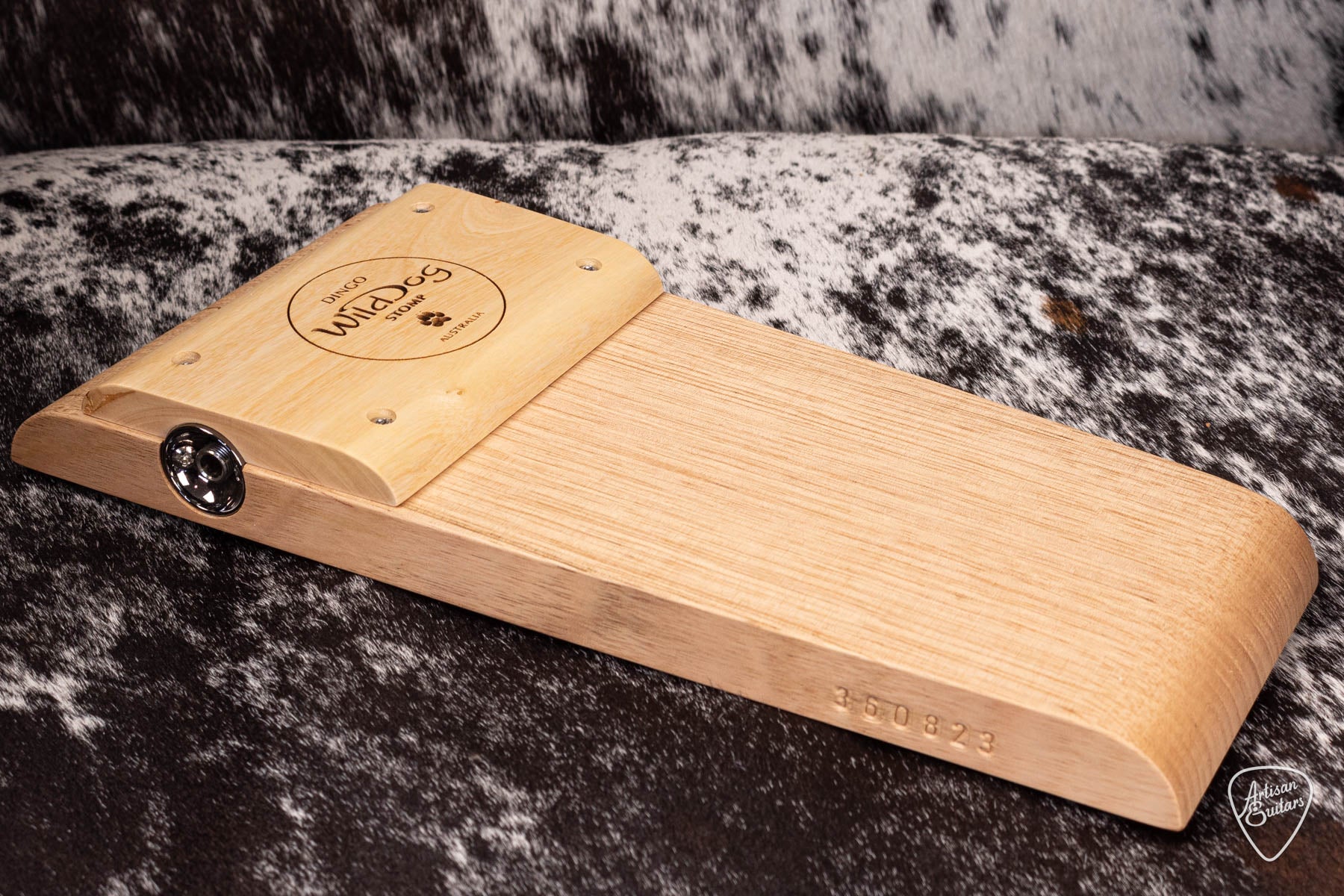 Wild Dog Dingo Stomp Box - 16667