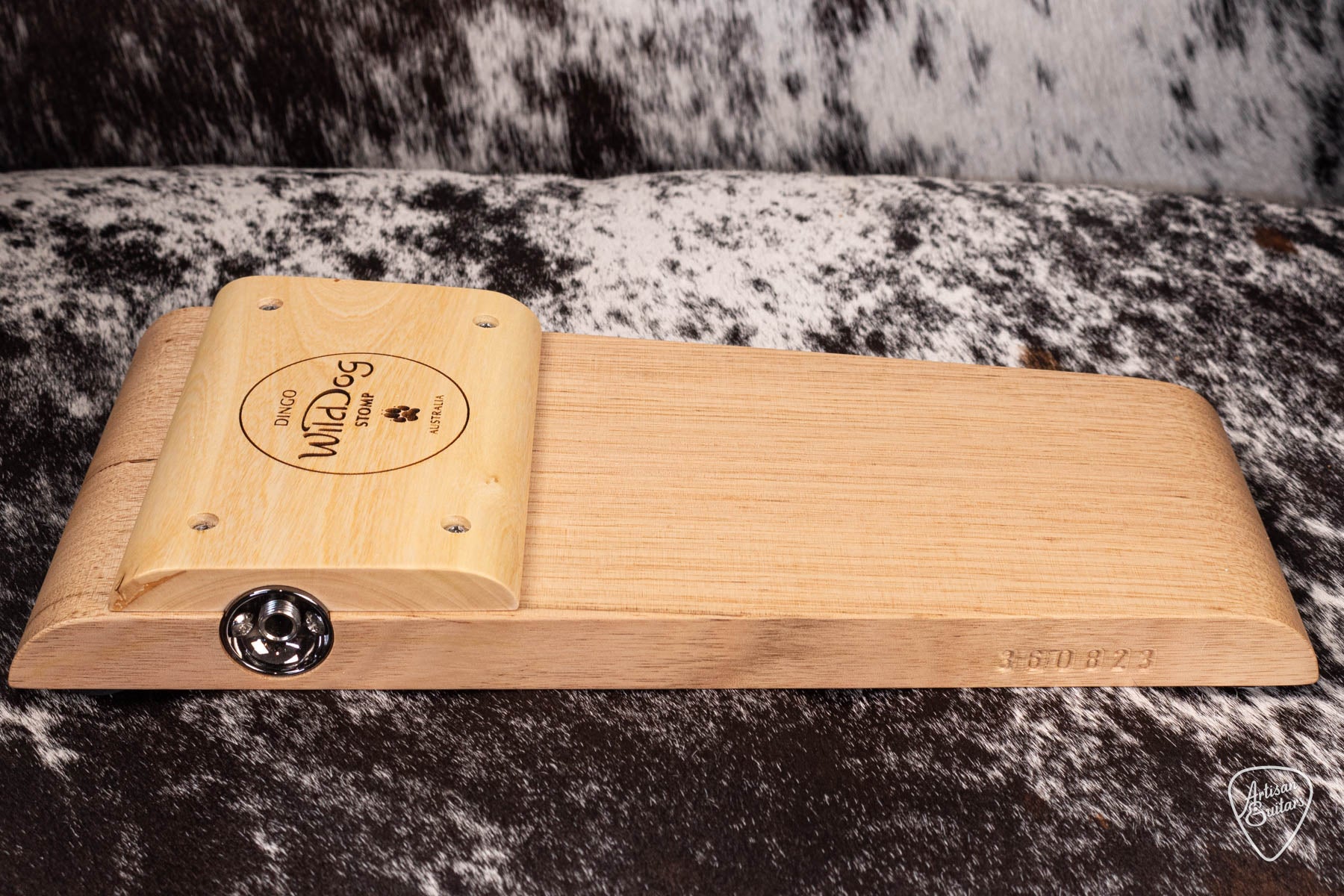 Wild Dog Dingo Stomp Box - 16667