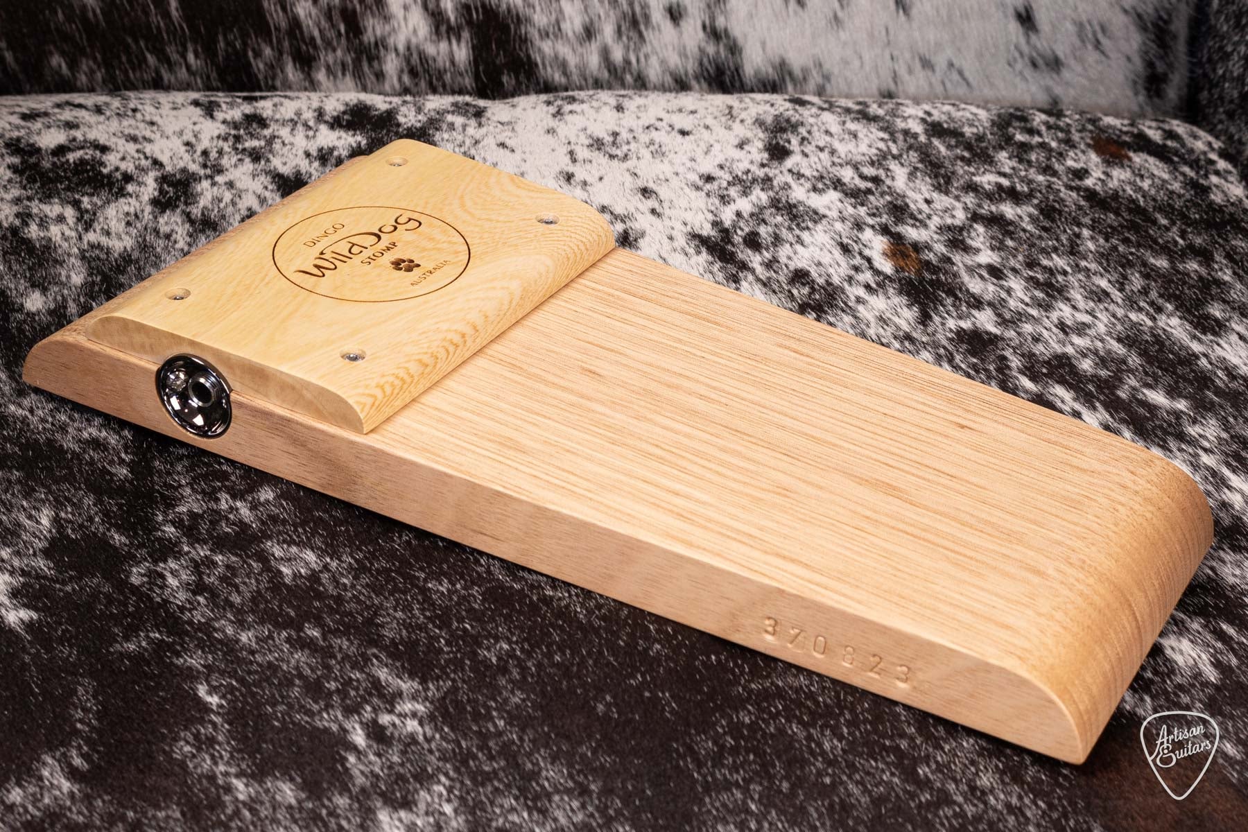 Wild Dog Dingo Stomp Box - 16668