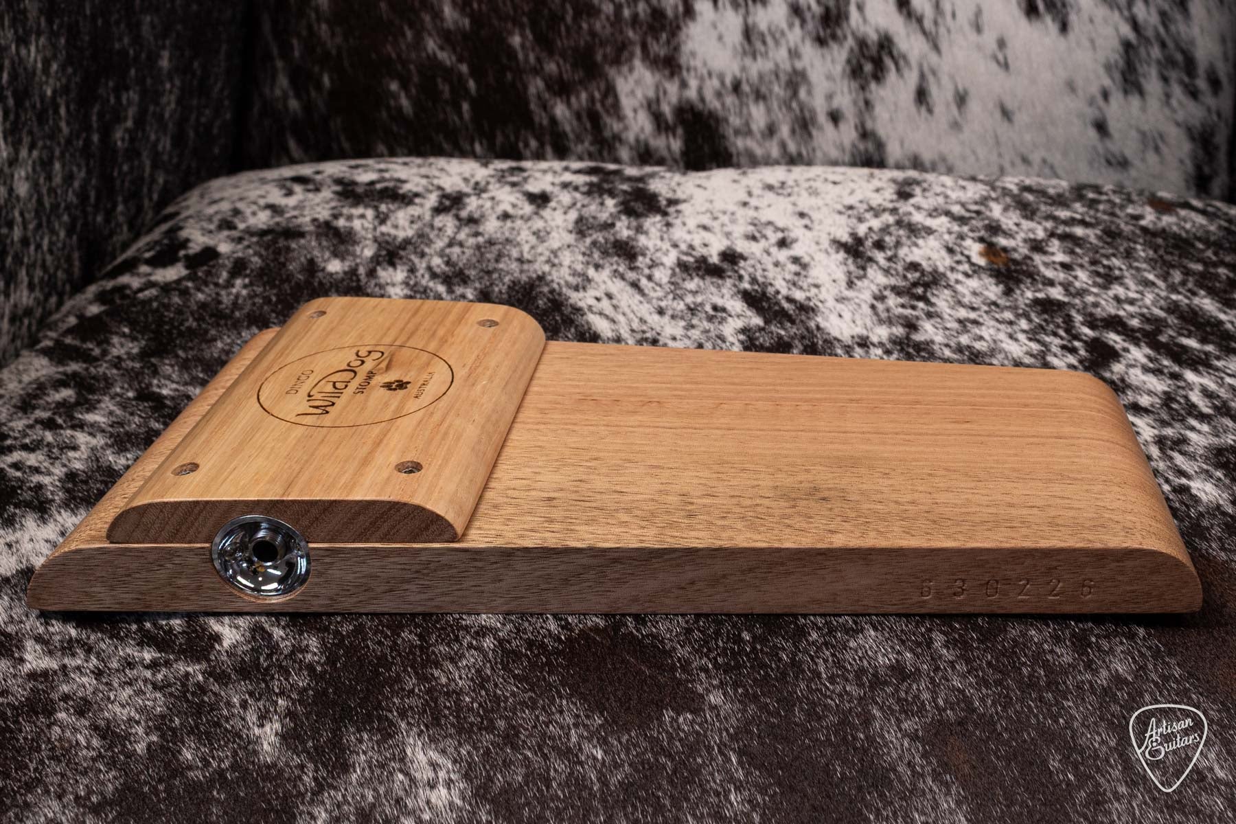 Wild Dog Dingo Stomp Box - 630226