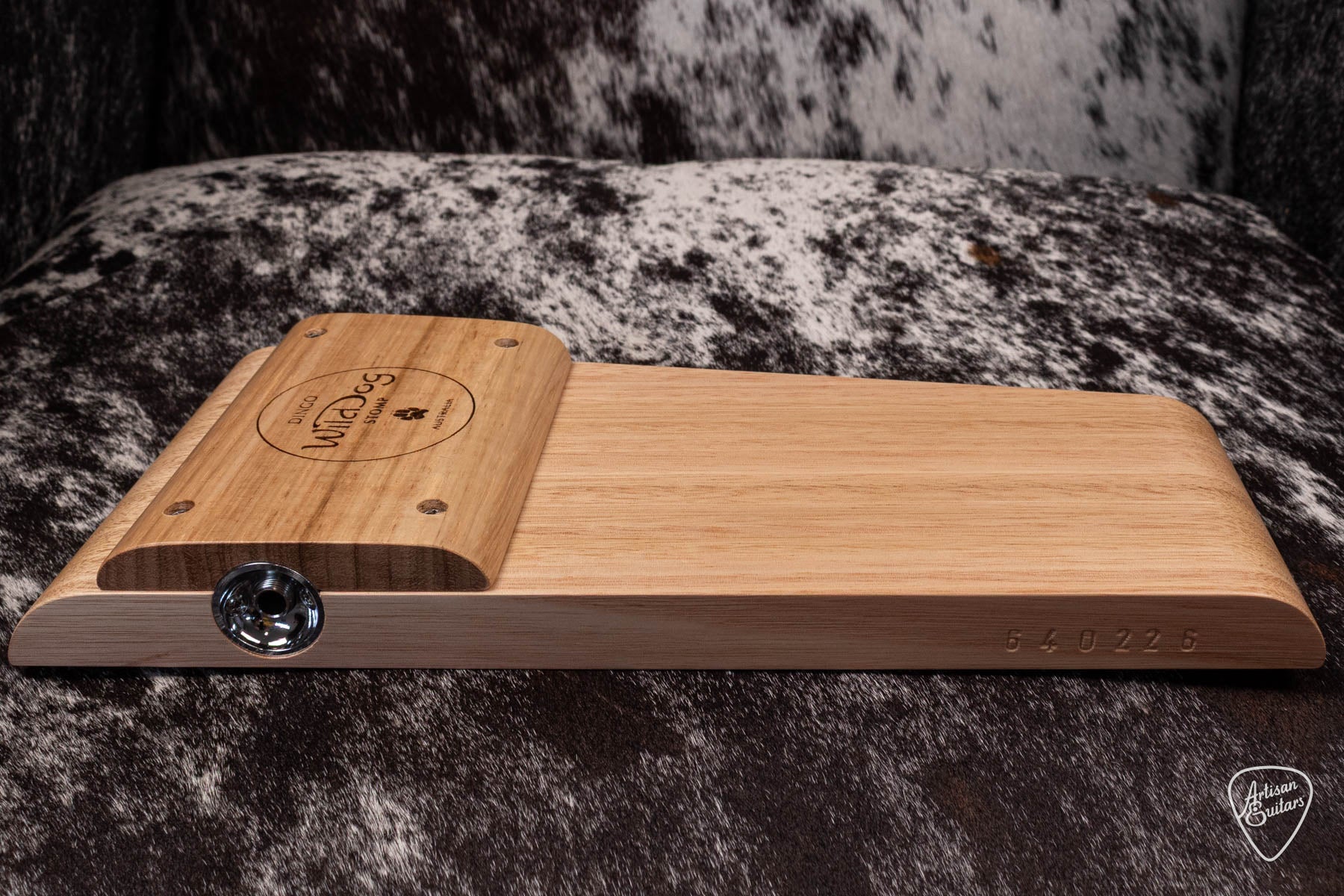 Wild Dog Dingo Stomp Box - 640226